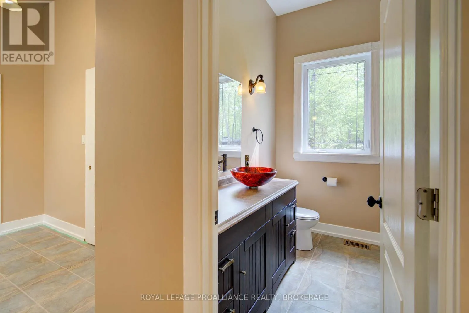 124 GRANITE HILLS