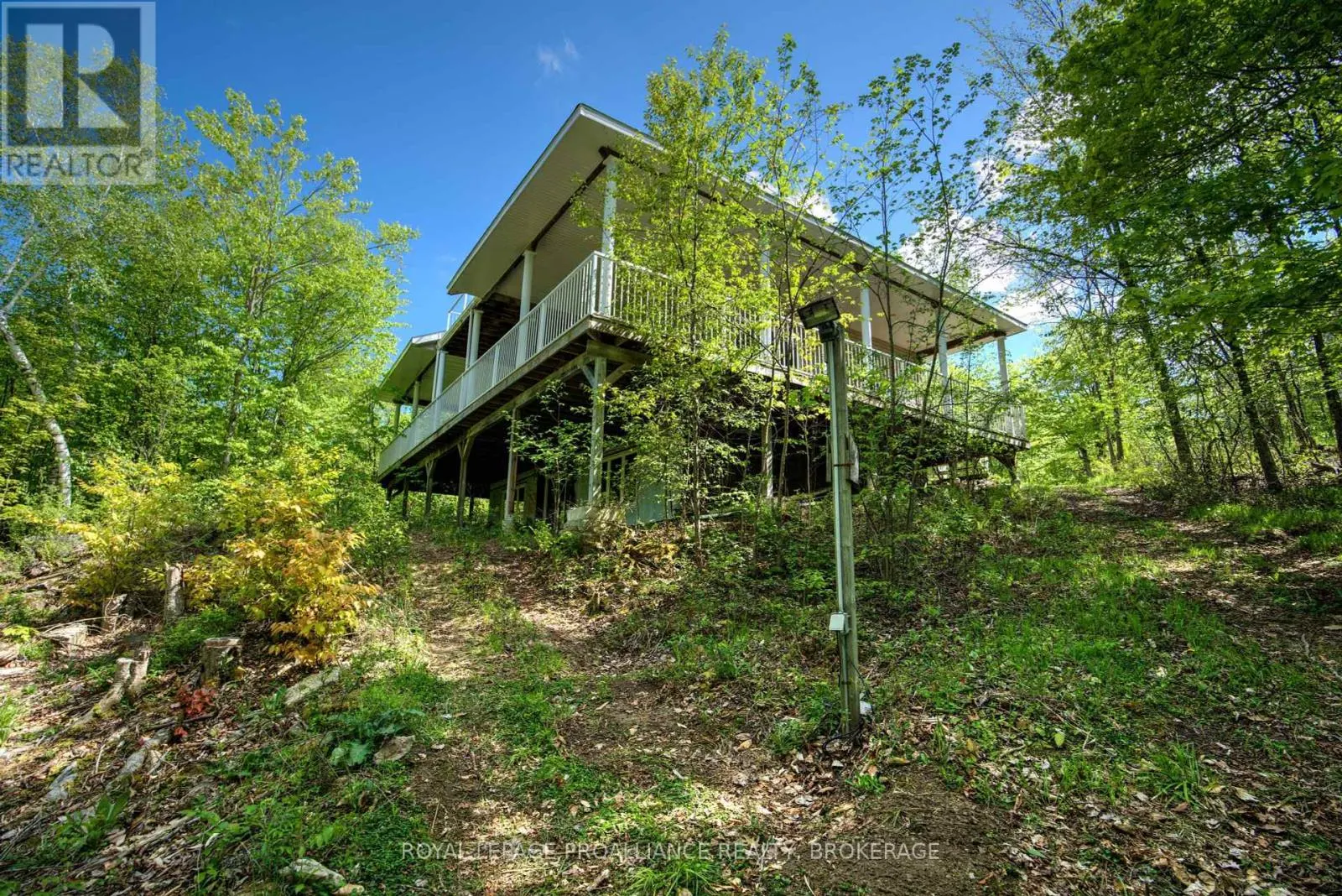 124 GRANITE HILLS
