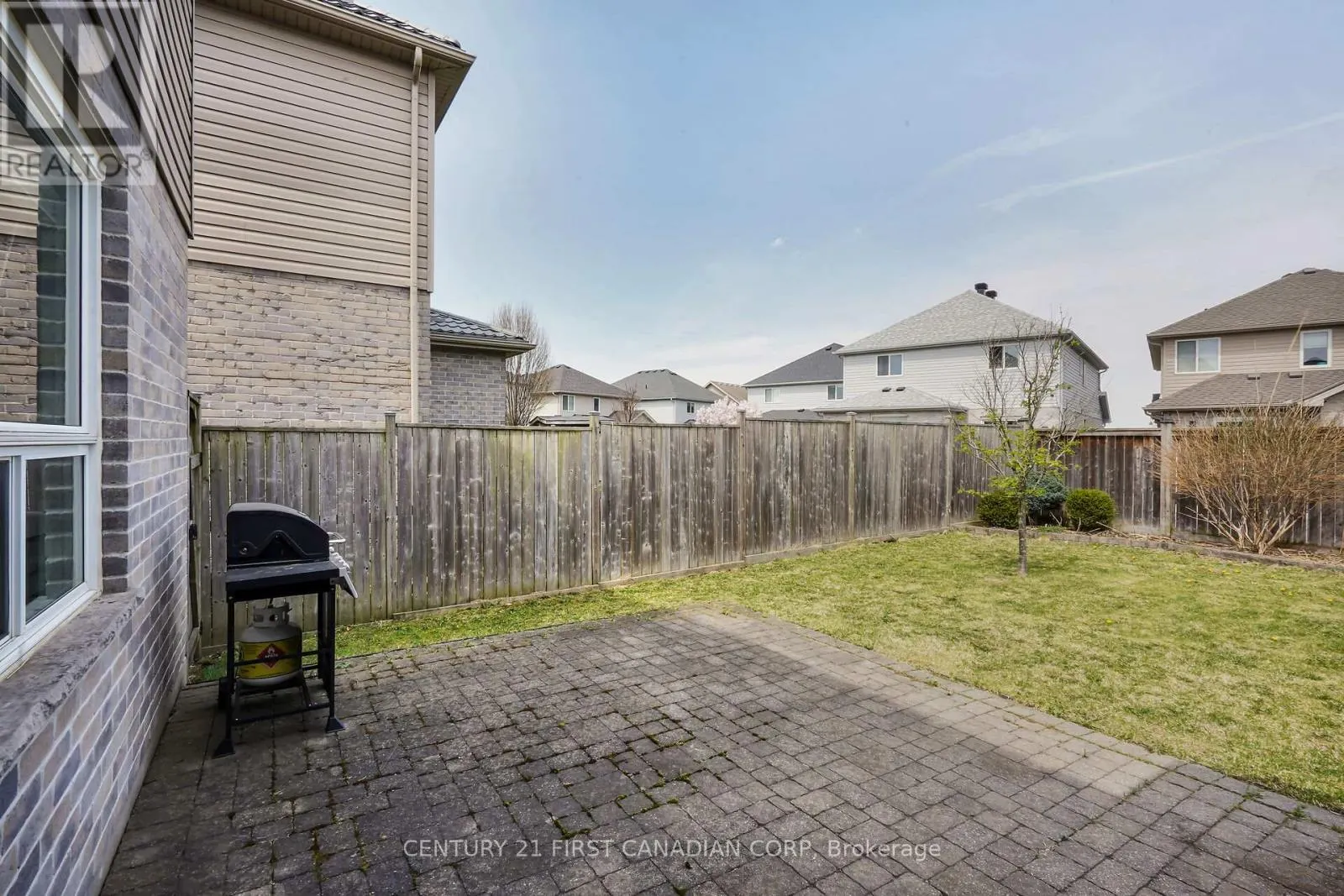 1190 SMITHER ROAD