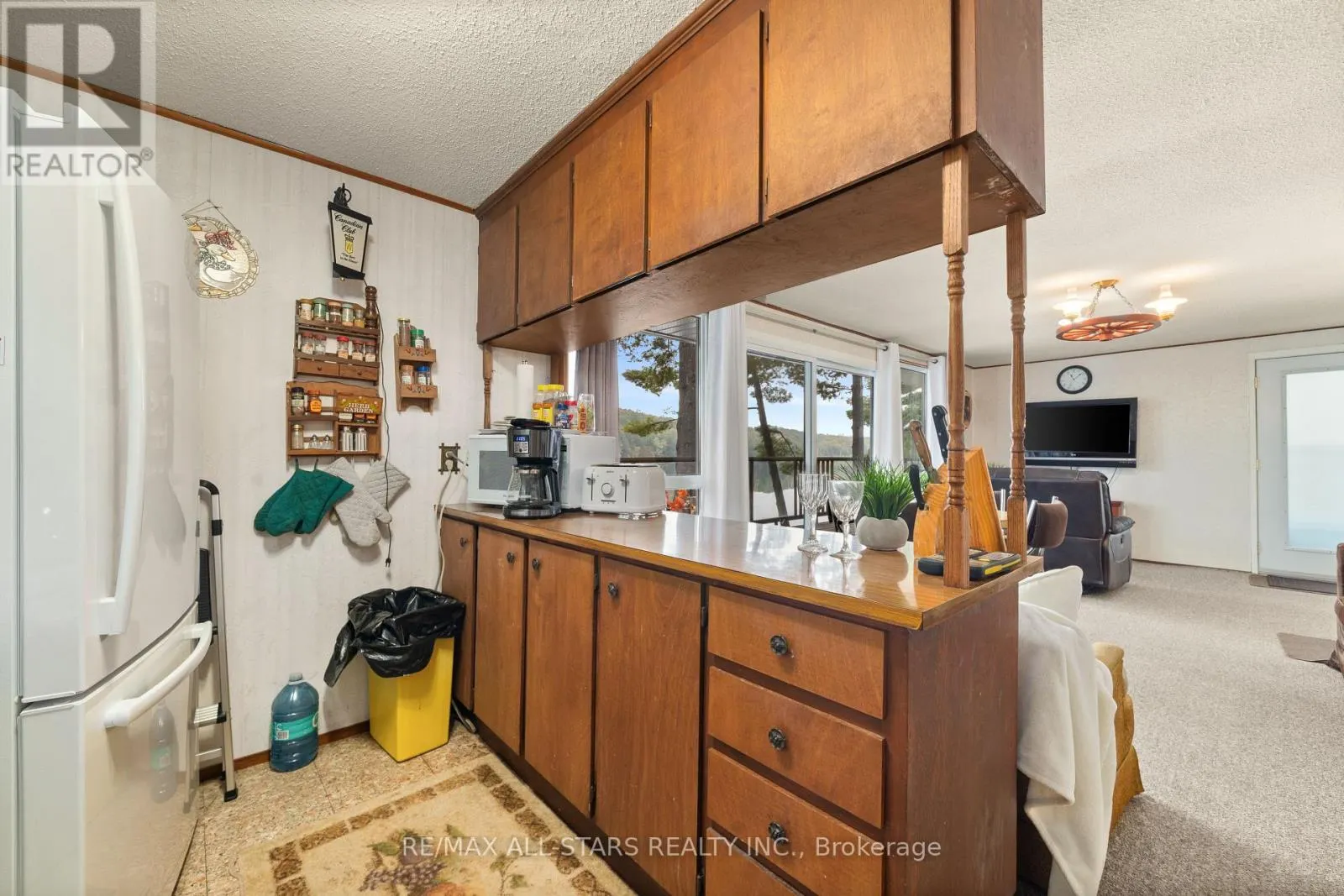 COTTAGE #9 - 1006 YOUNGS ROAD, #Cottage #9