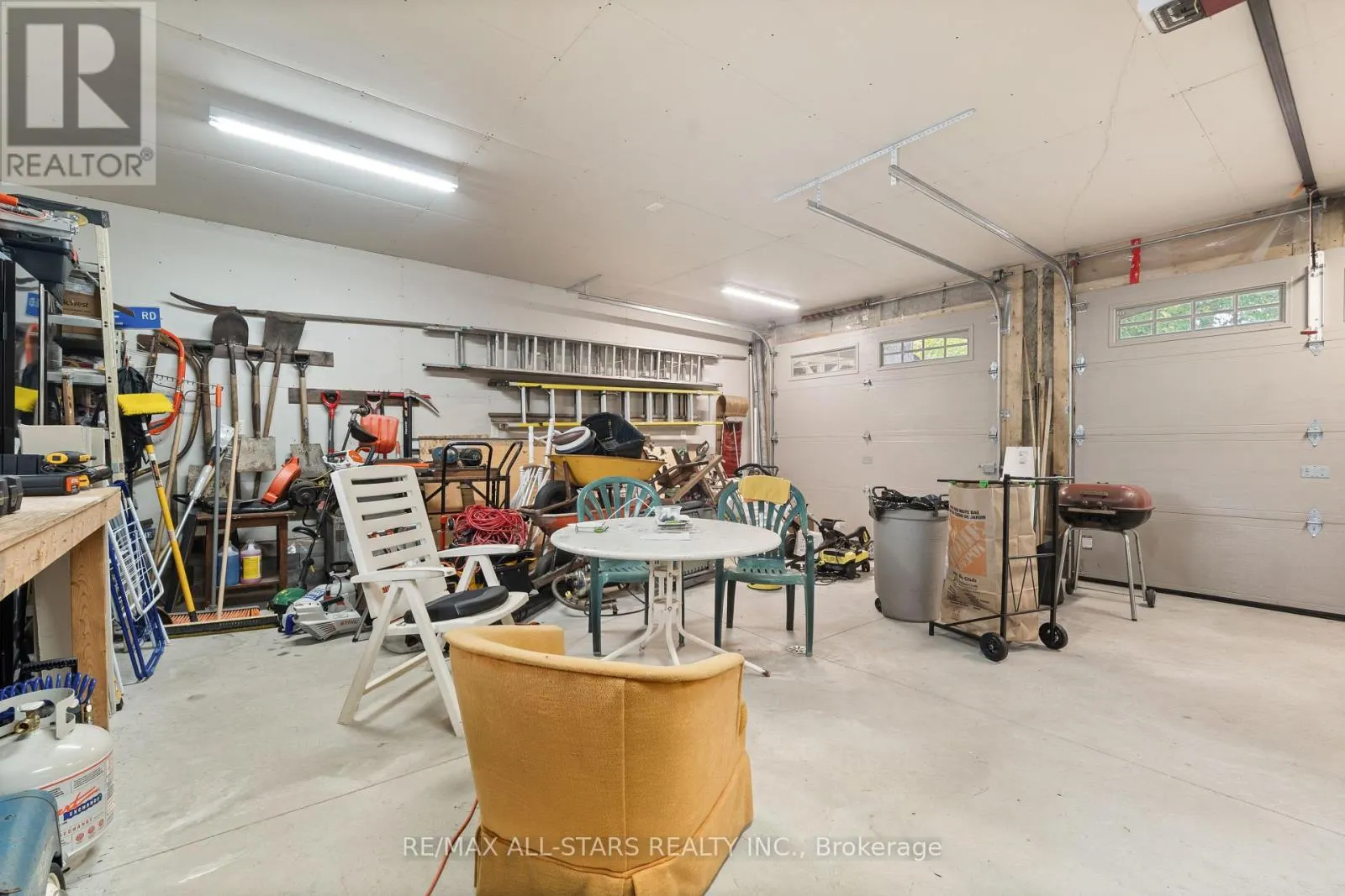 COTTAGE #9 - 1006 YOUNGS ROAD, #Cottage #9
