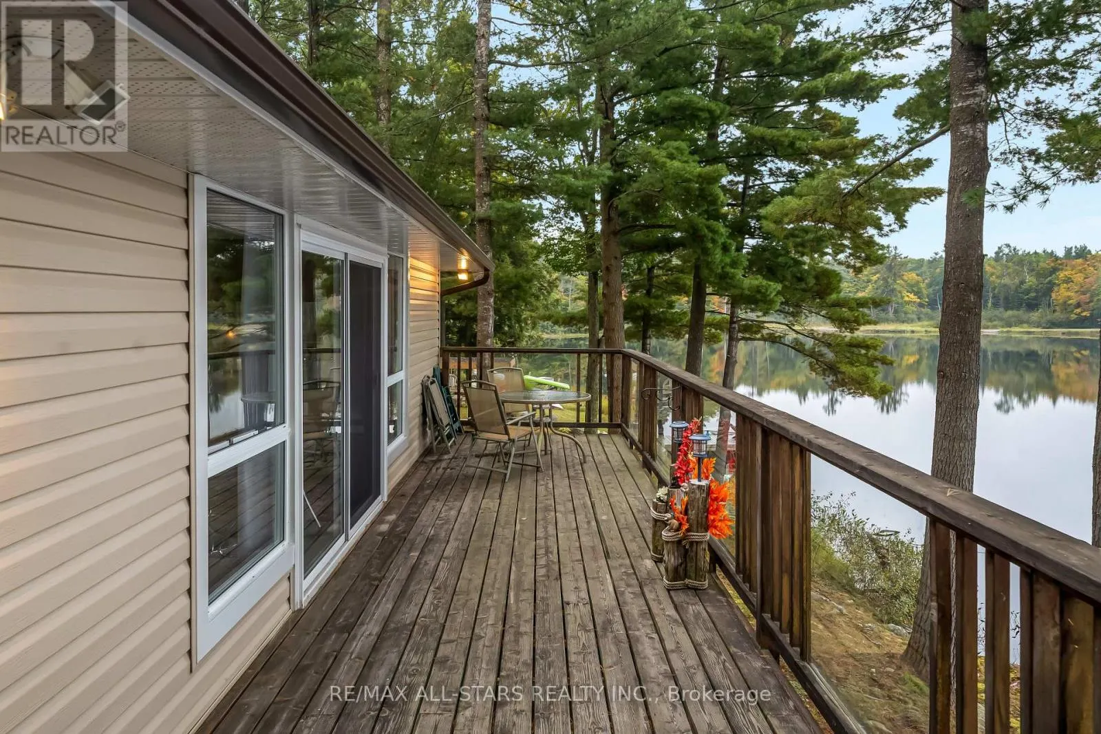 COTTAGE #9 - 1006 YOUNGS ROAD, #Cottage #9