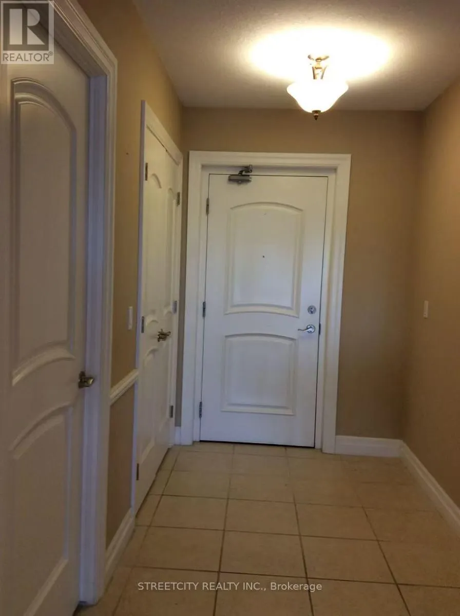 903 - 250 PALL MALL STREET, #903