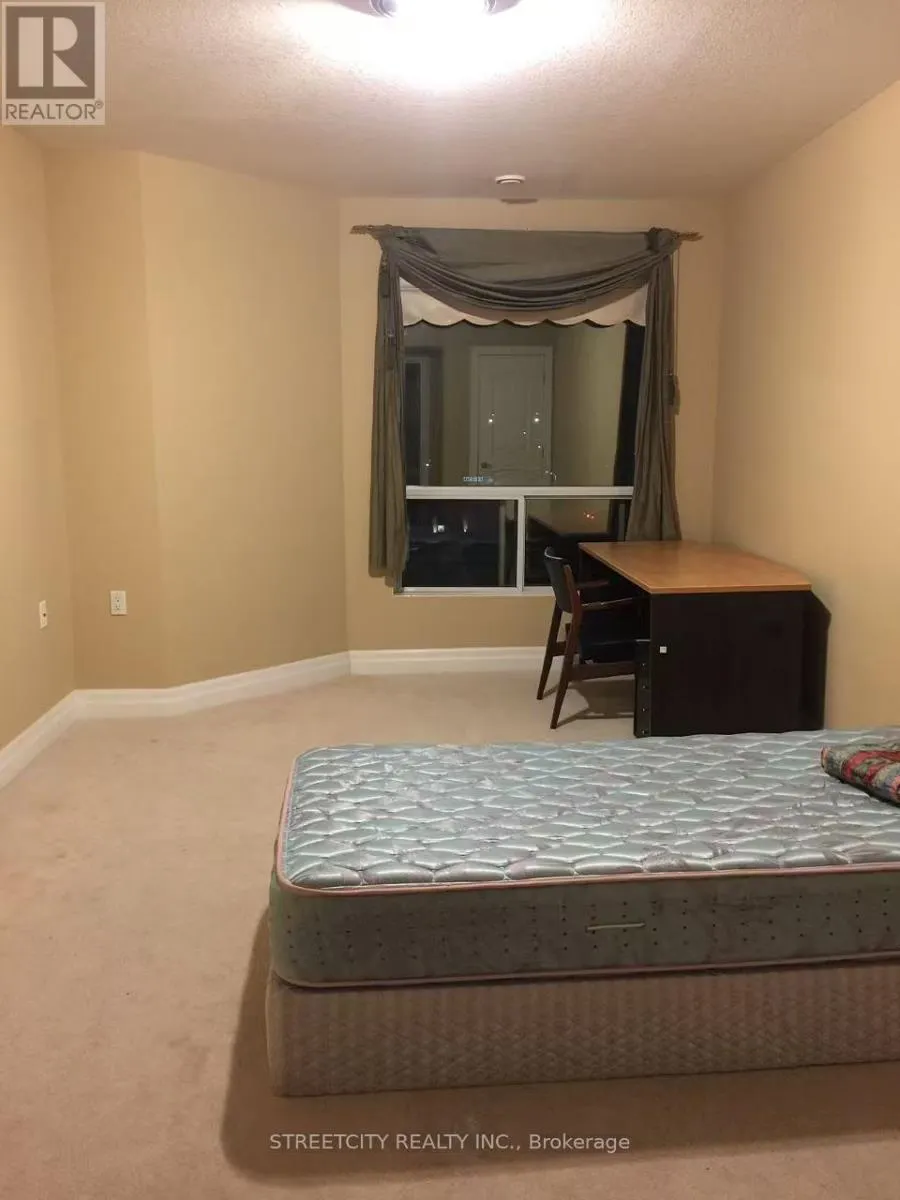 903 - 250 PALL MALL STREET, #903