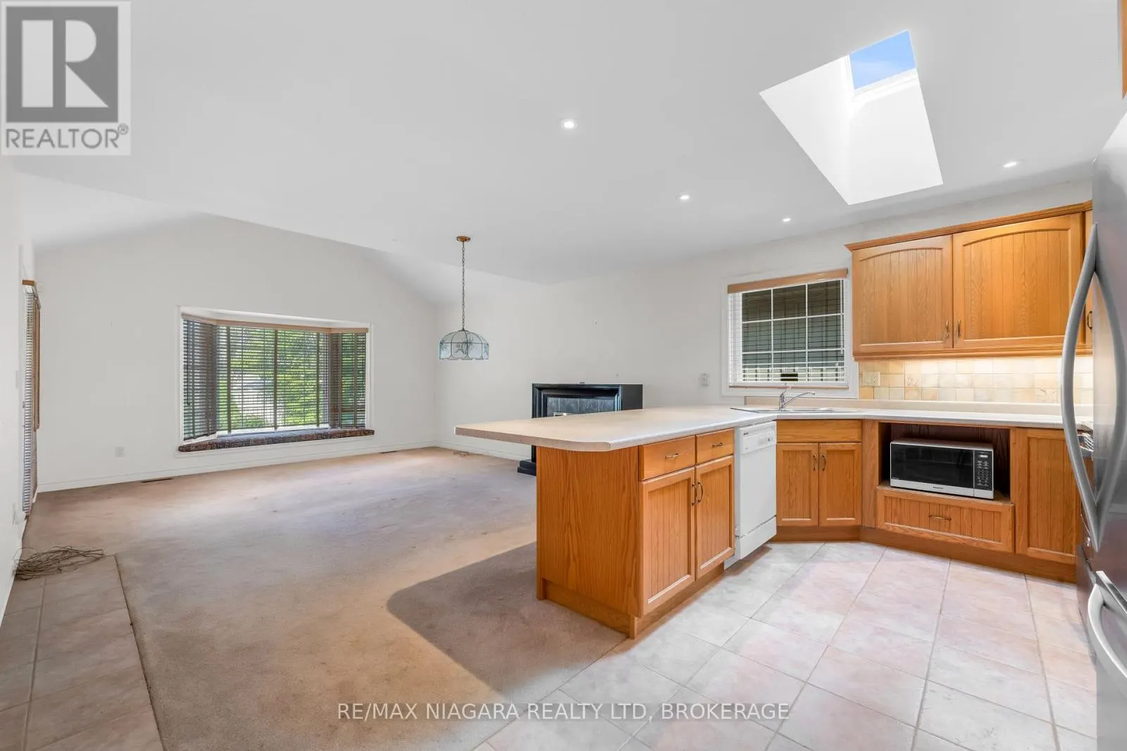 40 FRONTIER DRIVE