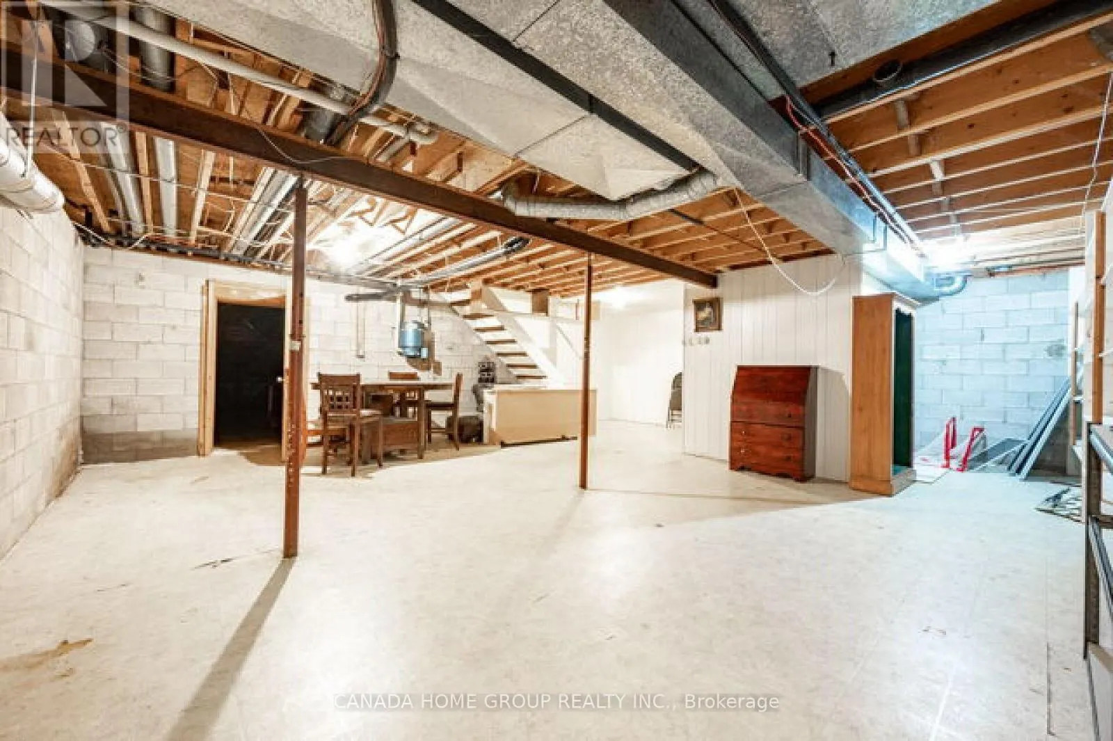 37 BARTLETT AVENUE