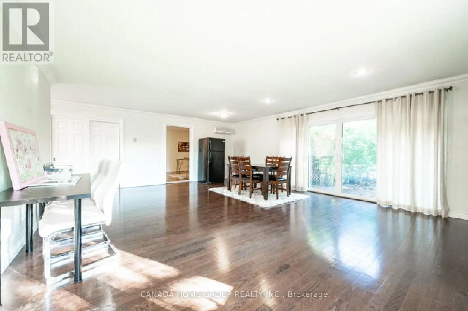 37 BARTLETT AVENUE