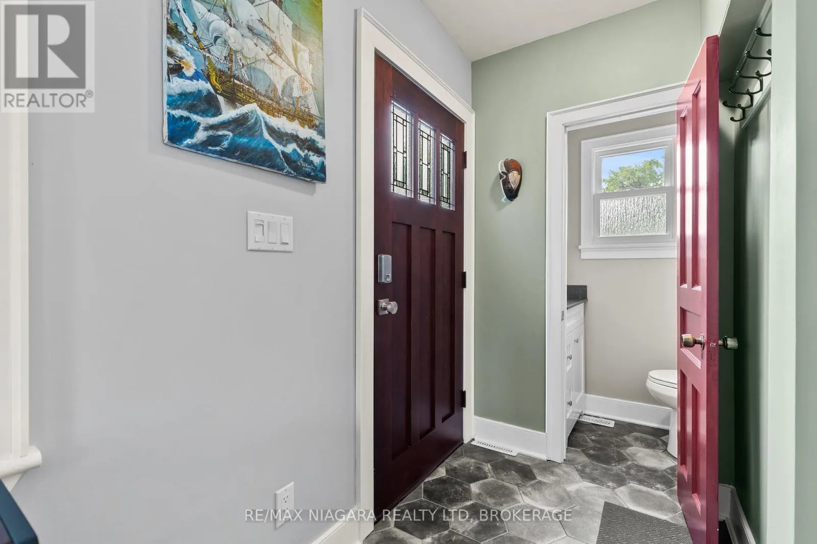 7 SHELLEY AVENUE