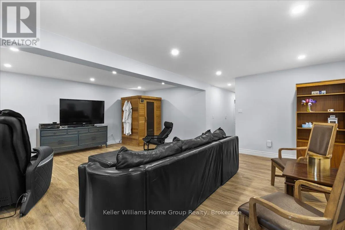 121012 DUFFERIN ROAD 5