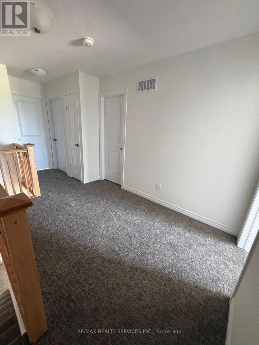 9 BECKER STREET N