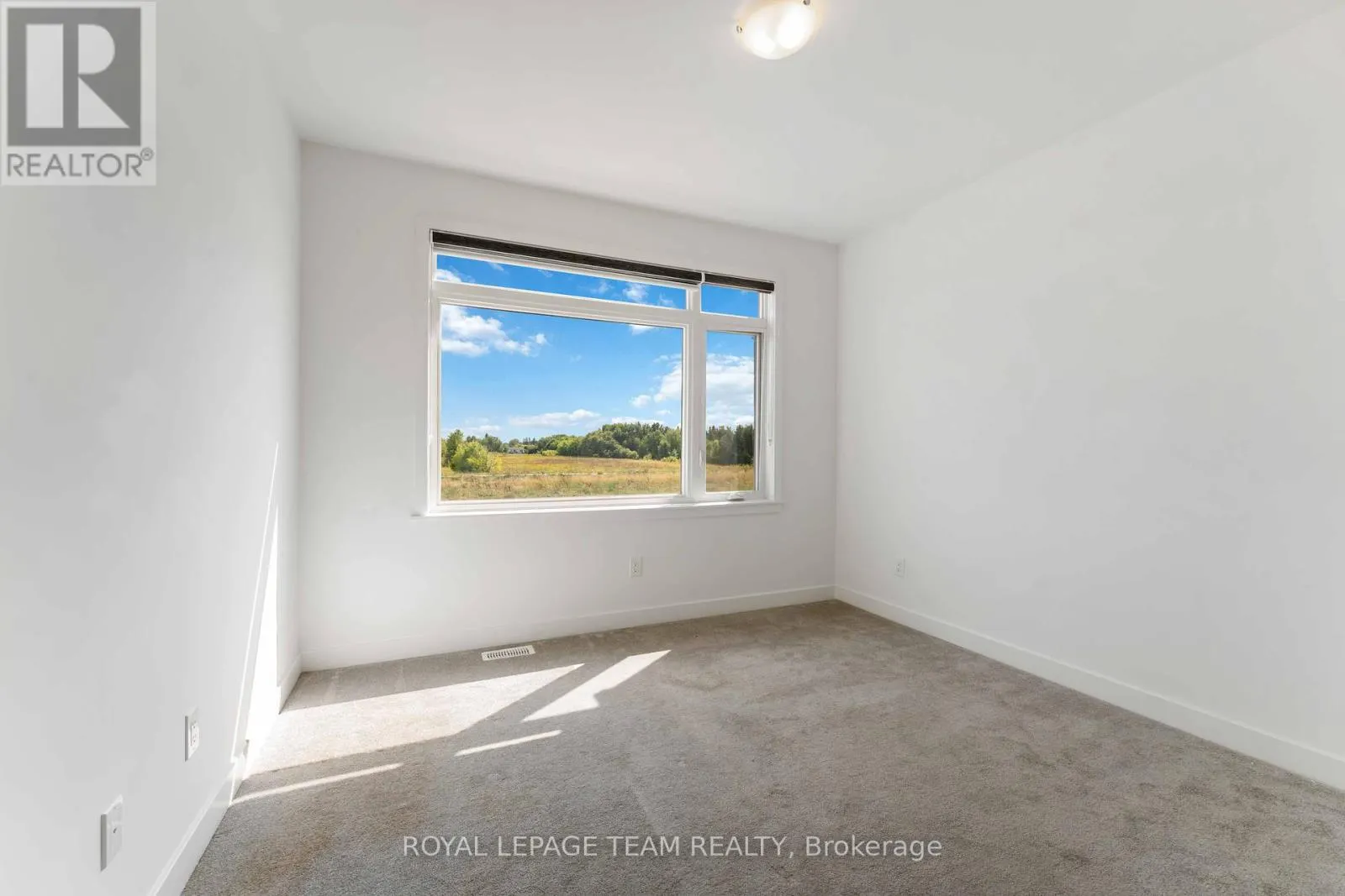 27 PEONY LANE