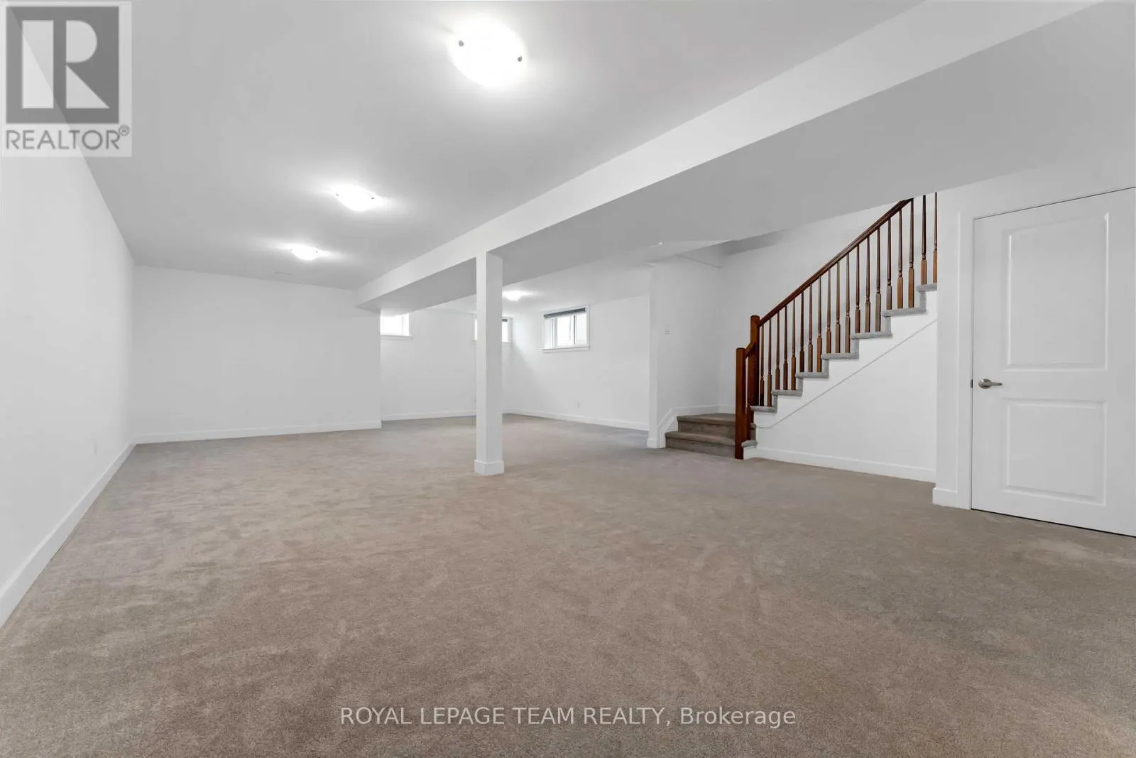 27 PEONY LANE