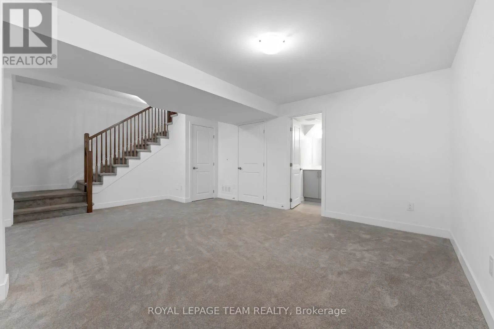 27 PEONY LANE