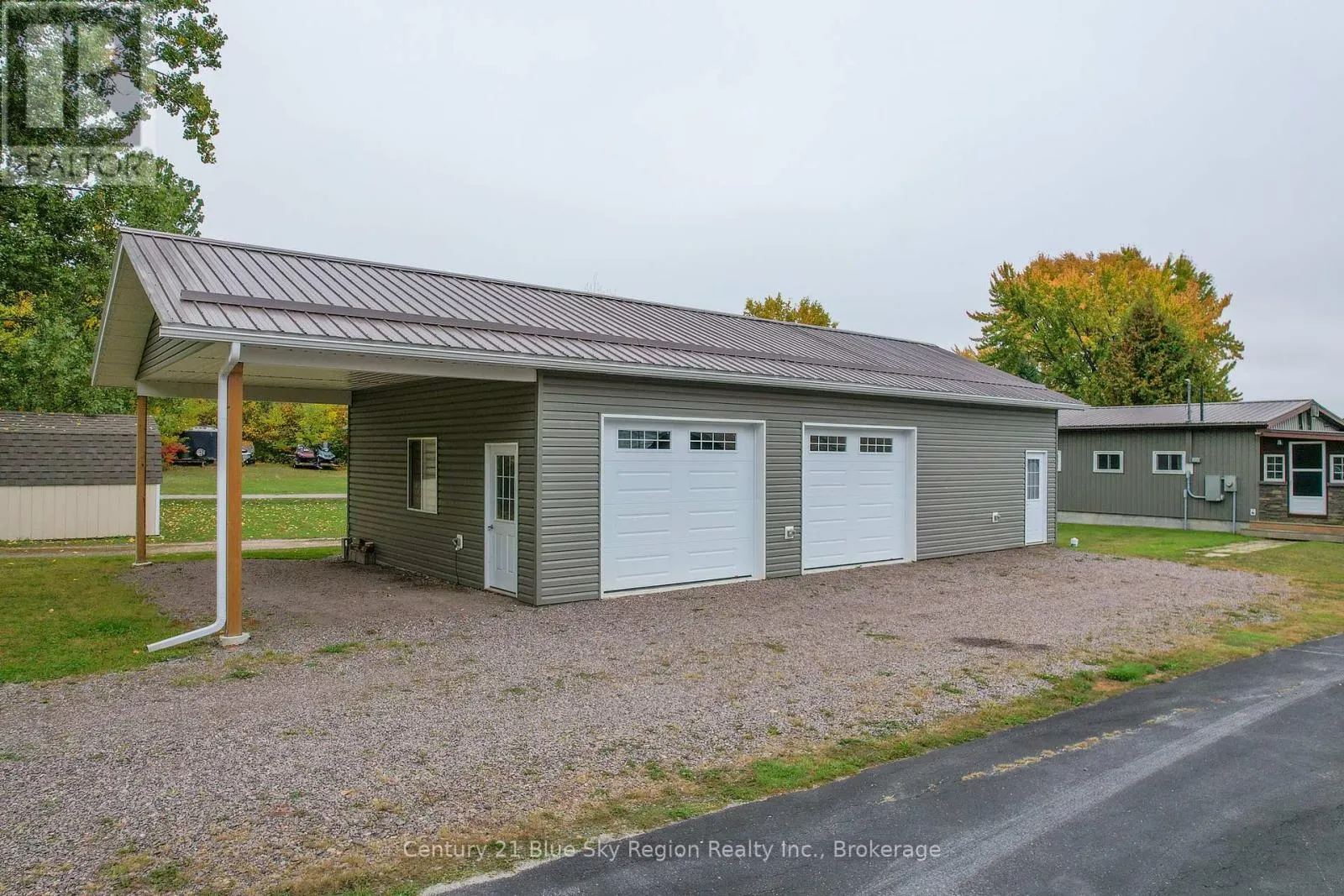44 CARON ROAD