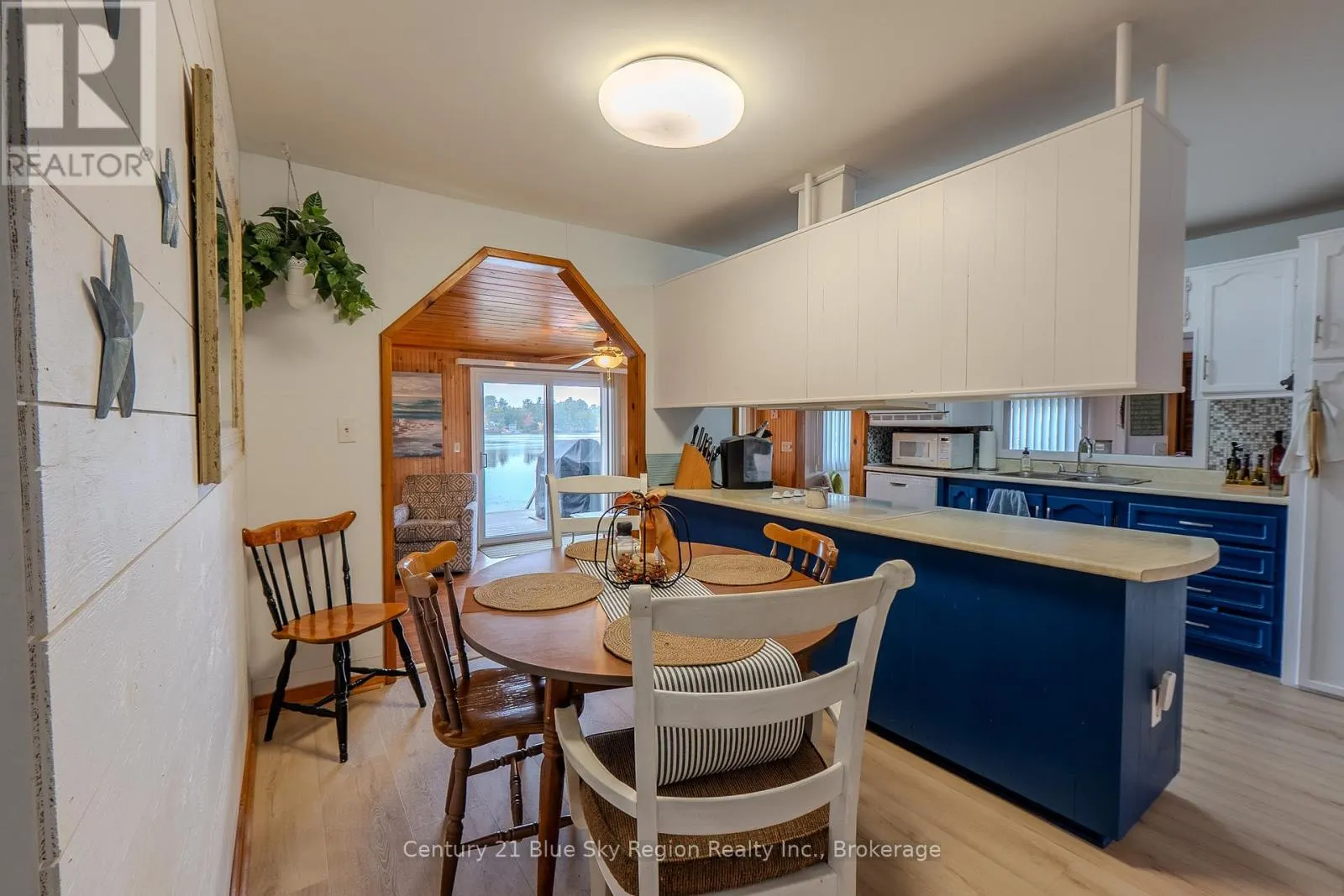 44 CARON ROAD