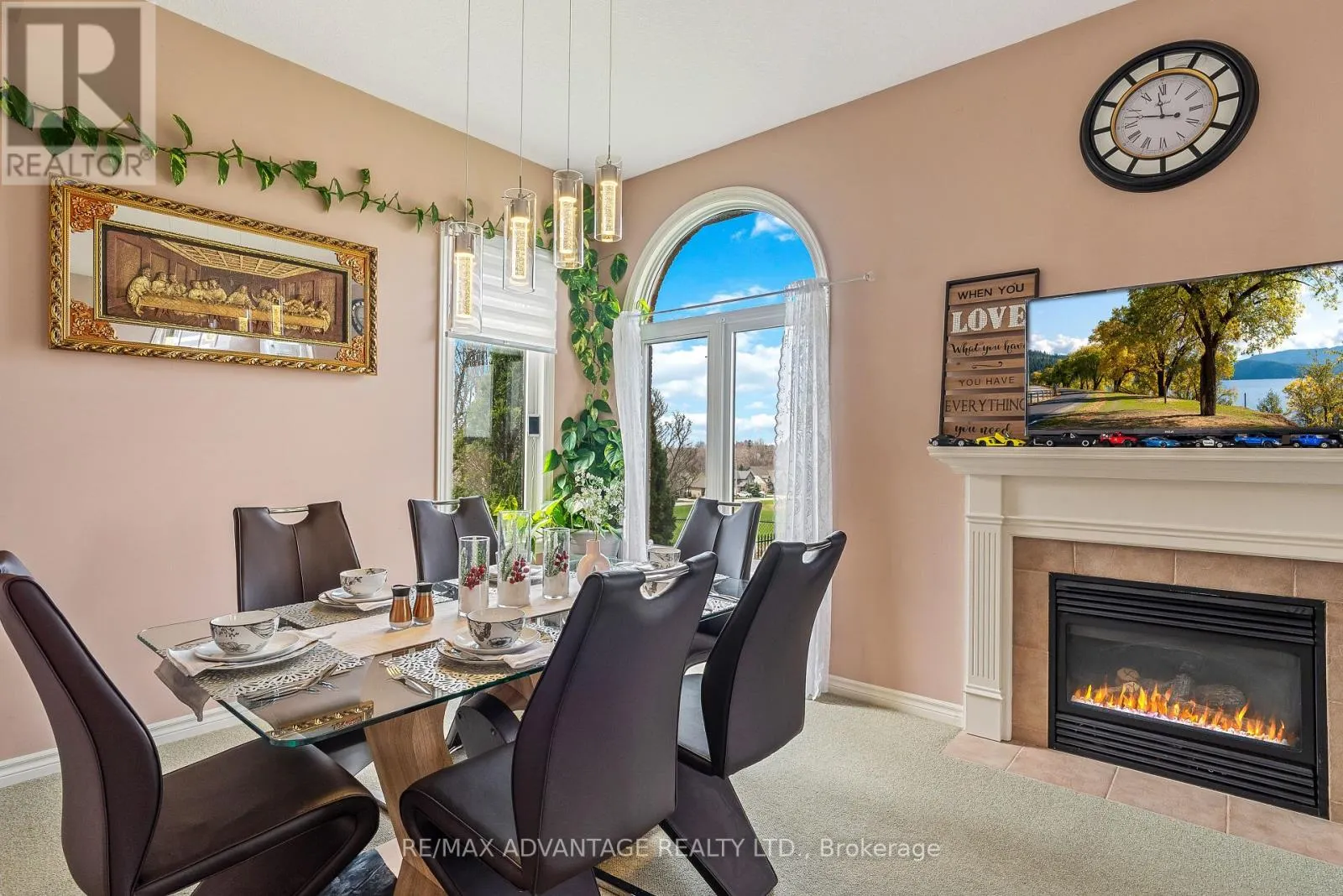 129 THAMESVIEW CRESCENT