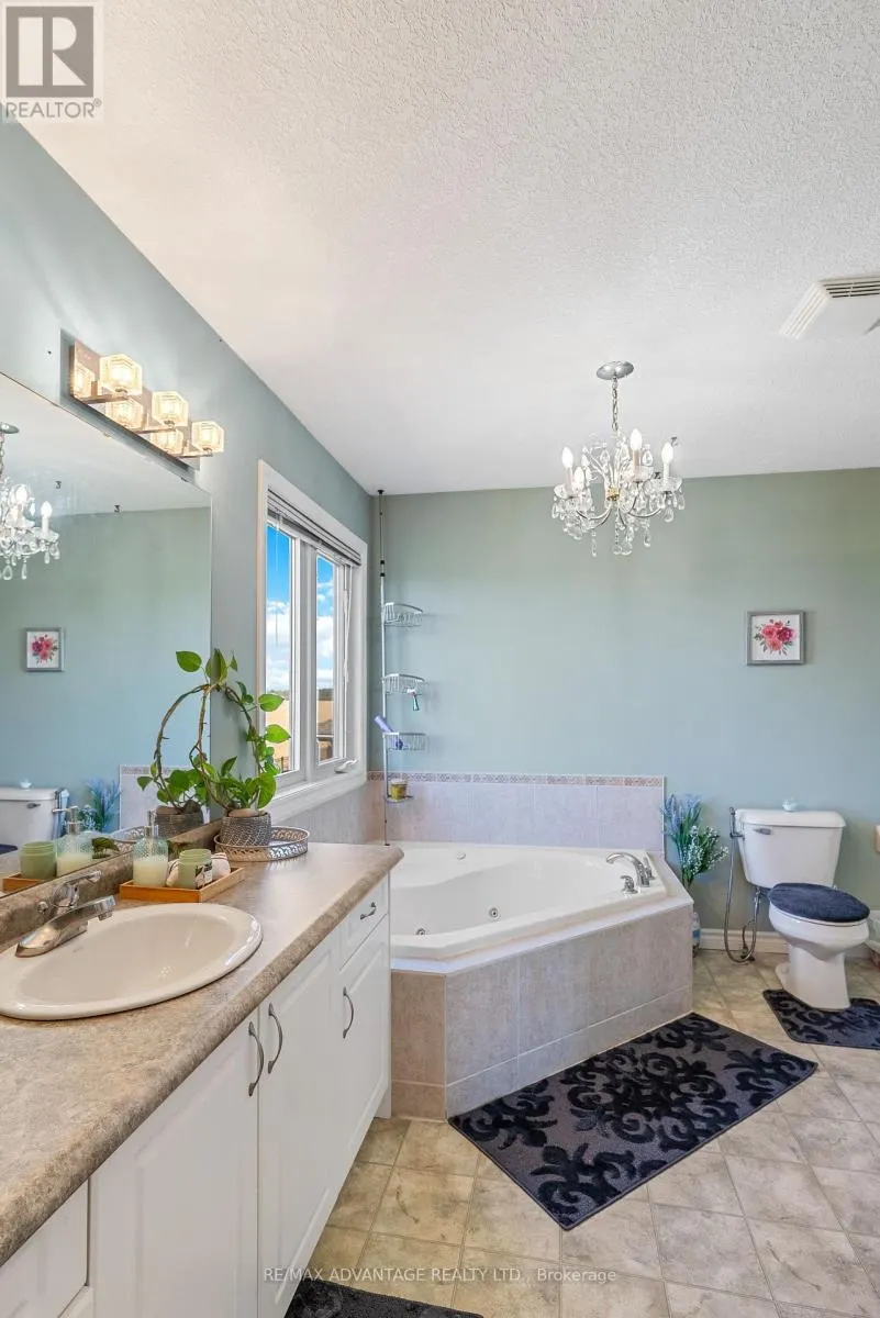129 THAMESVIEW CRESCENT