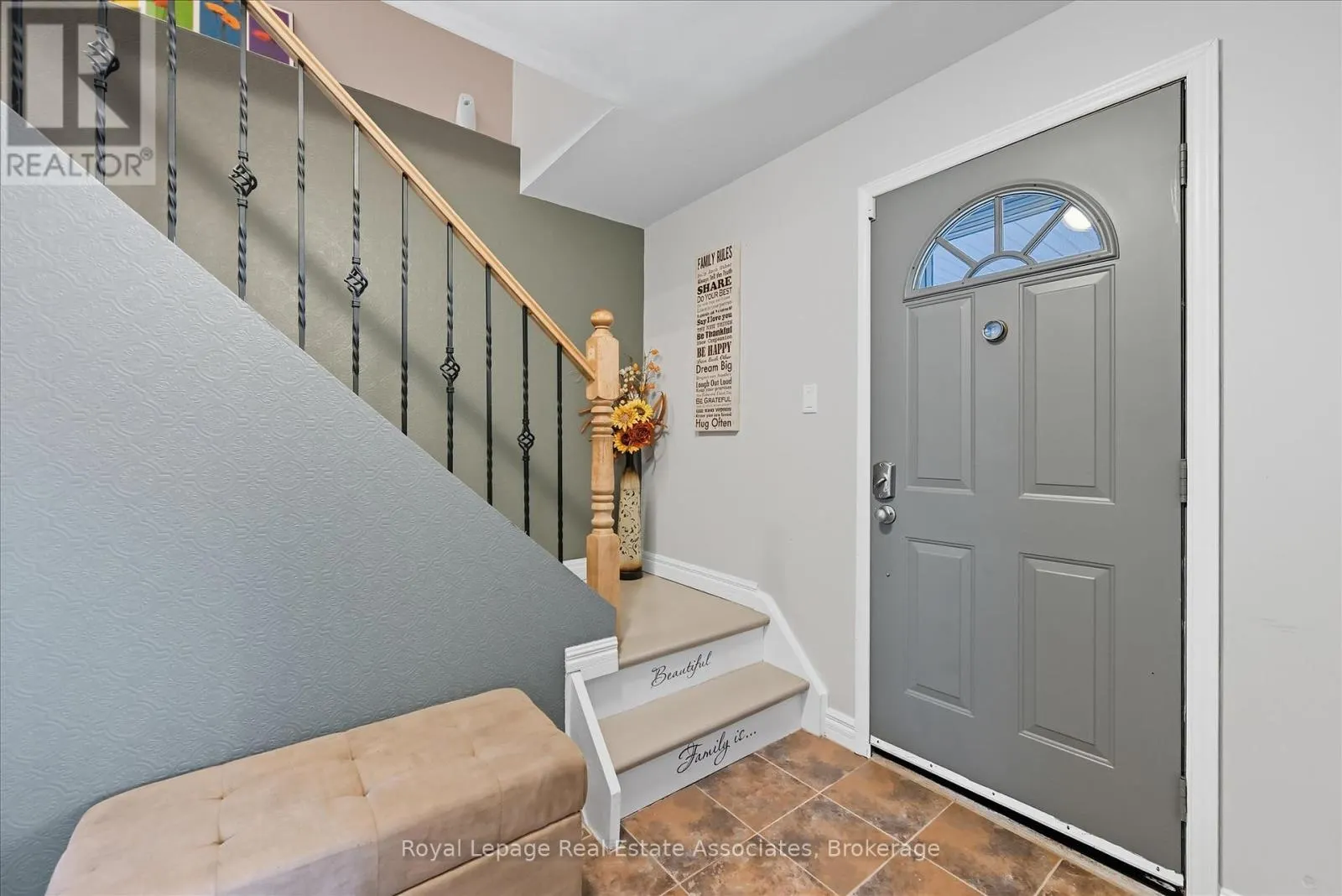 107 BILLINGTON CRESCENT