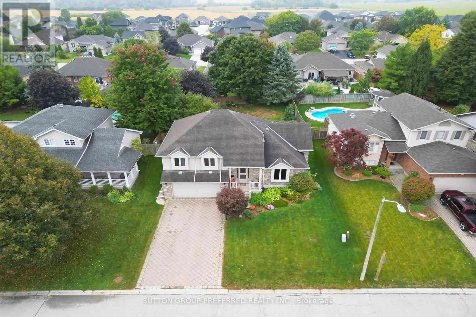 250 KETTLE CREEK DRIVE