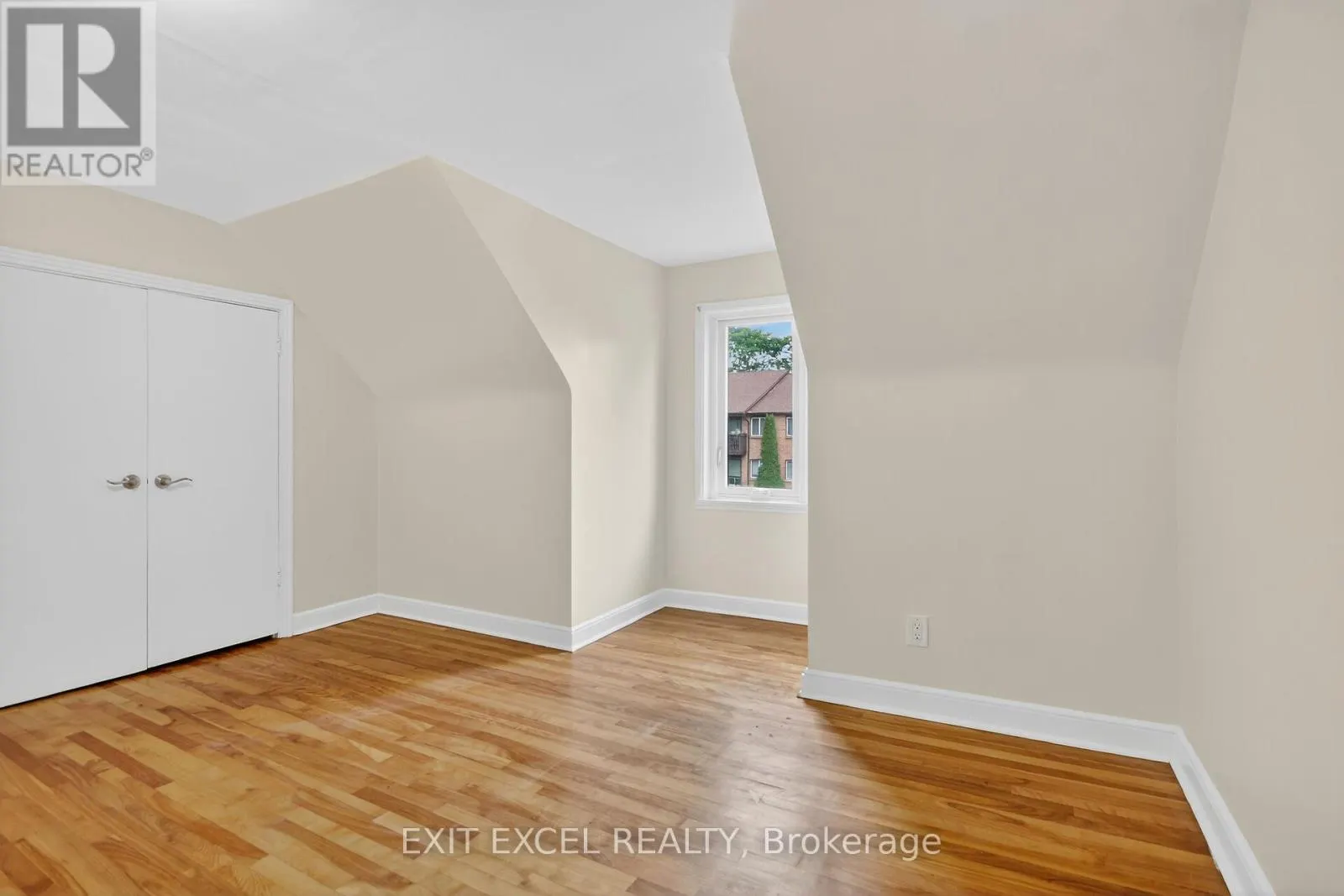 1456 LAROSE AVENUE