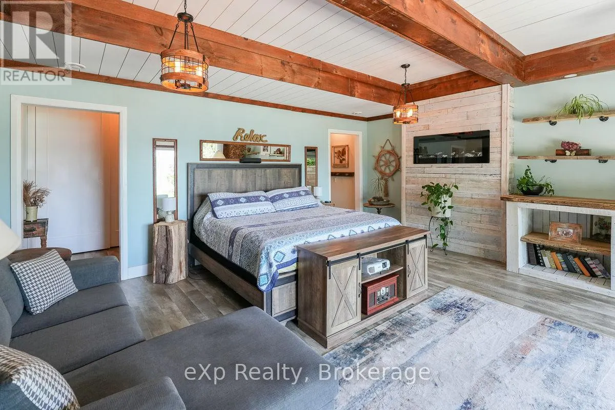 149 MALLORY BEACH ROAD