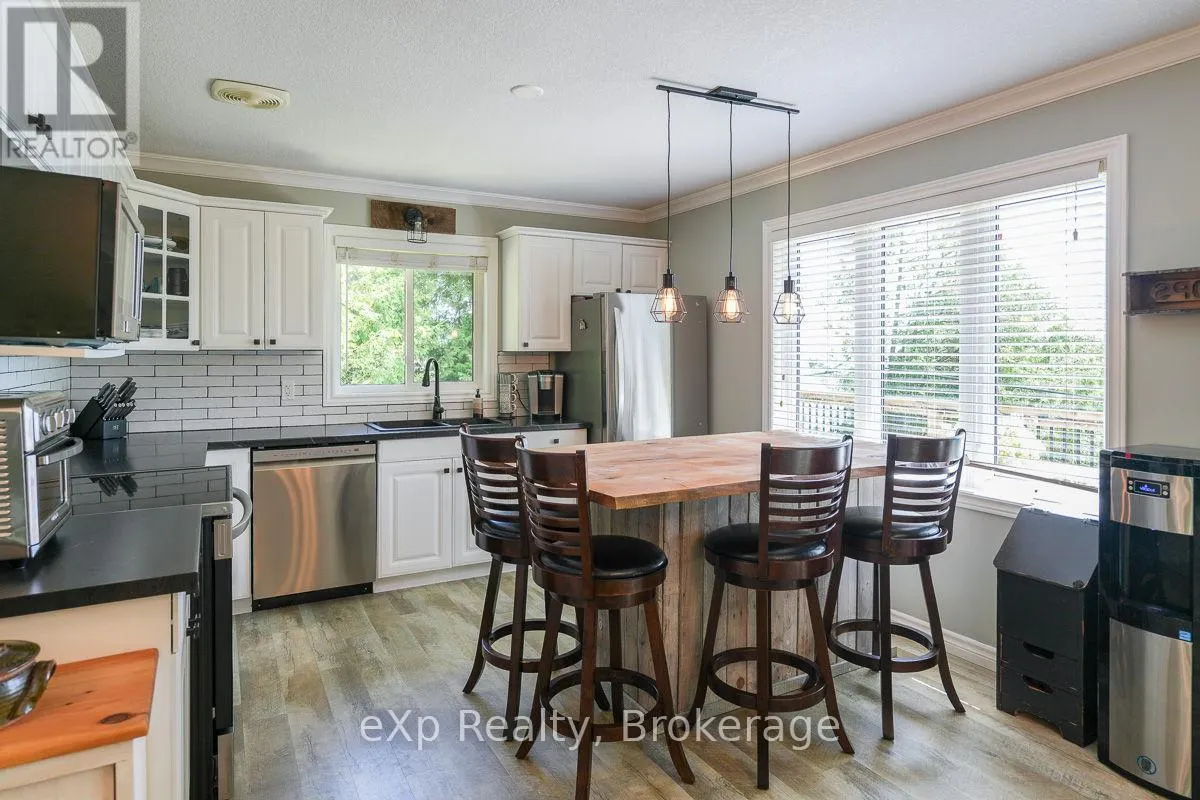149 MALLORY BEACH ROAD