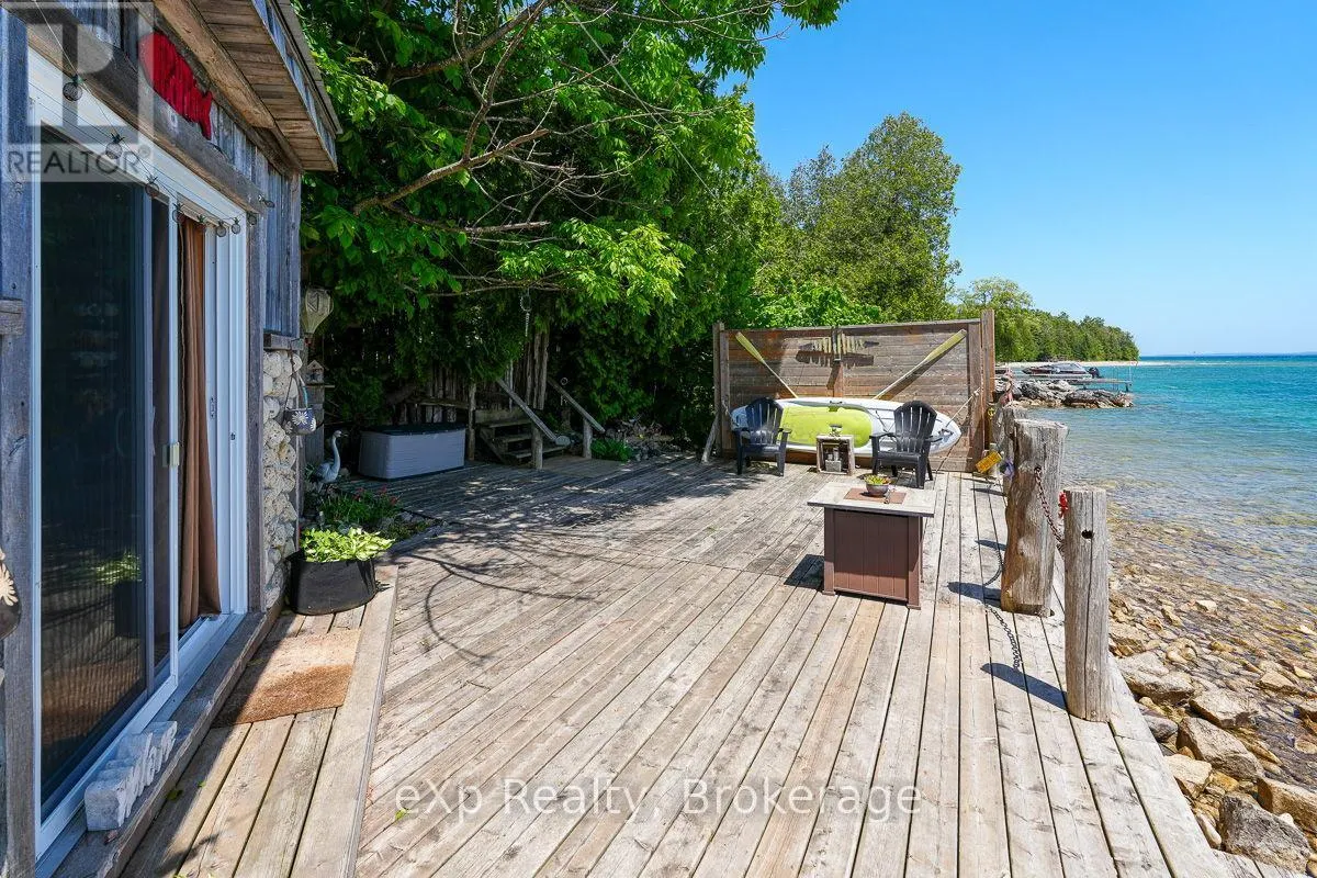 149 MALLORY BEACH ROAD