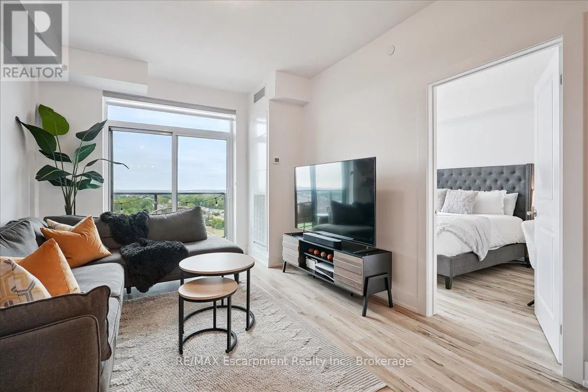 1101 - 450 DUNDAS STREET E, #1101