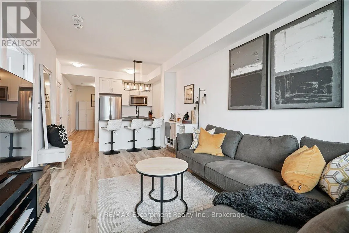 1101 - 450 DUNDAS STREET E, #1101