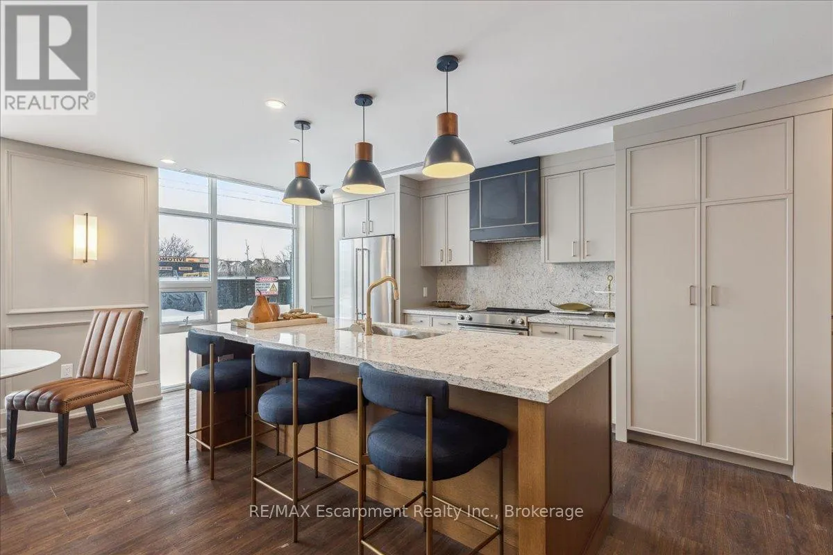 1101 - 450 DUNDAS STREET E, #1101