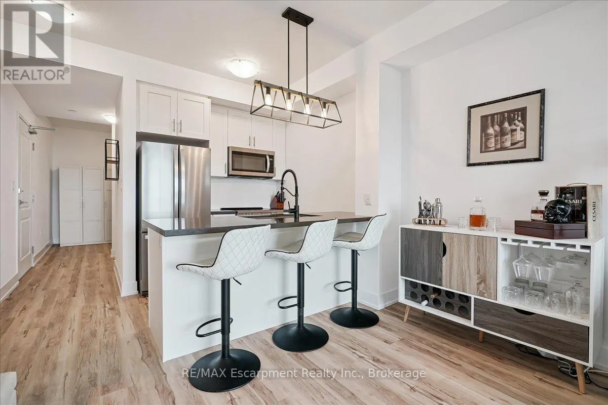 1101 - 450 DUNDAS STREET E, #1101