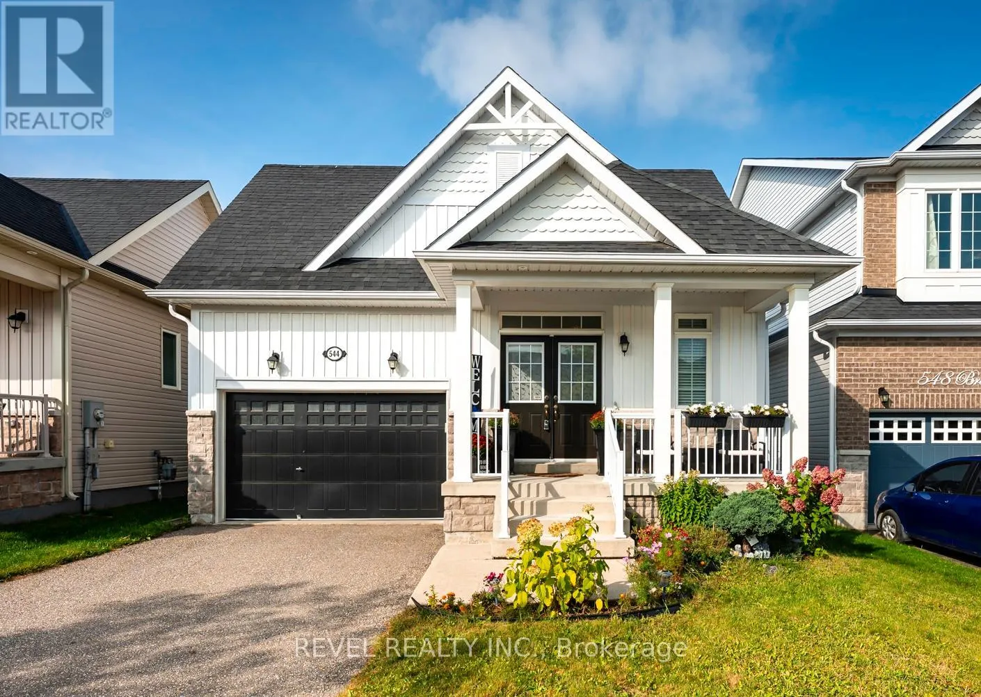 544 BRETT STREET