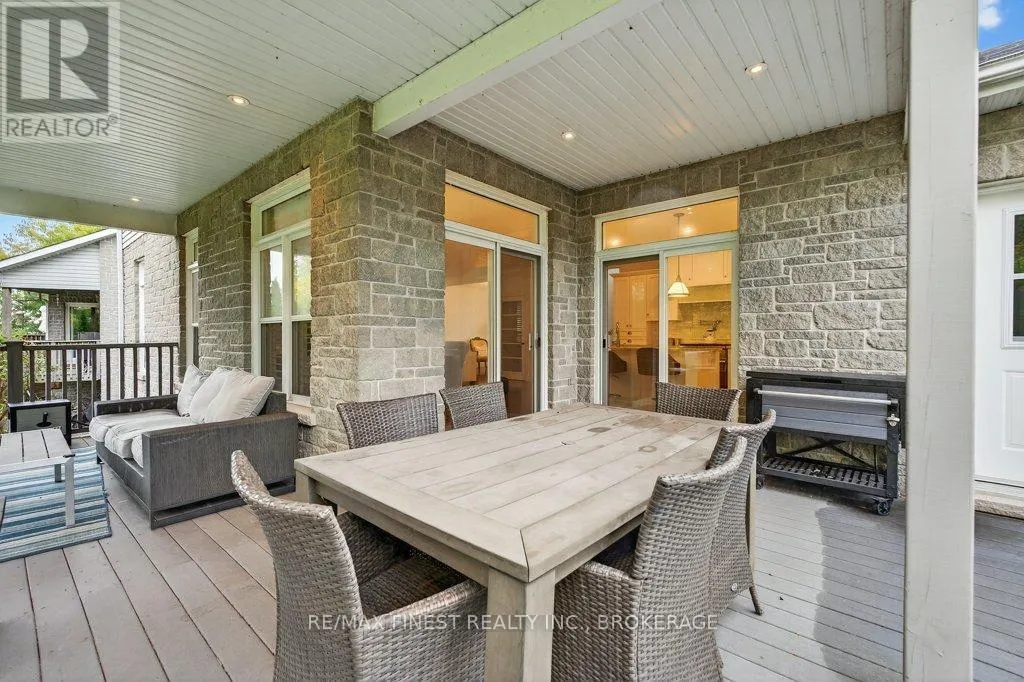 247 HONEYWOOD AVENUE