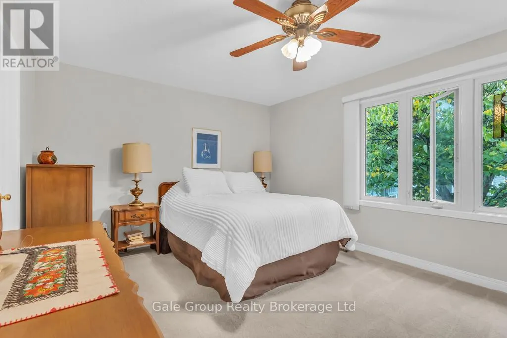 37 CROW CRESCENT
