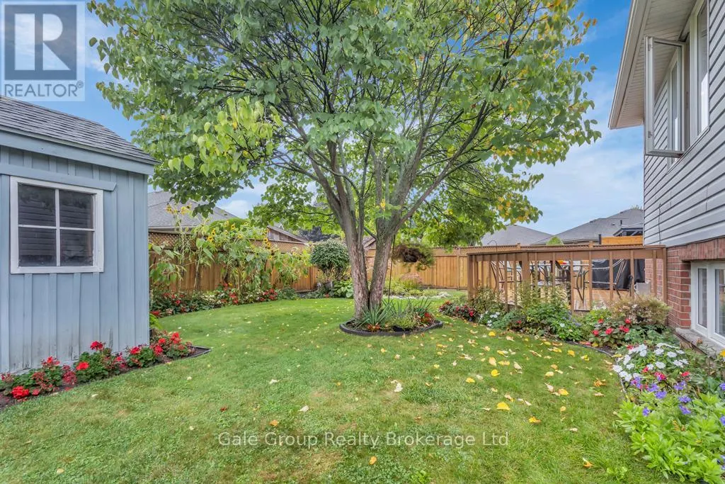37 CROW CRESCENT