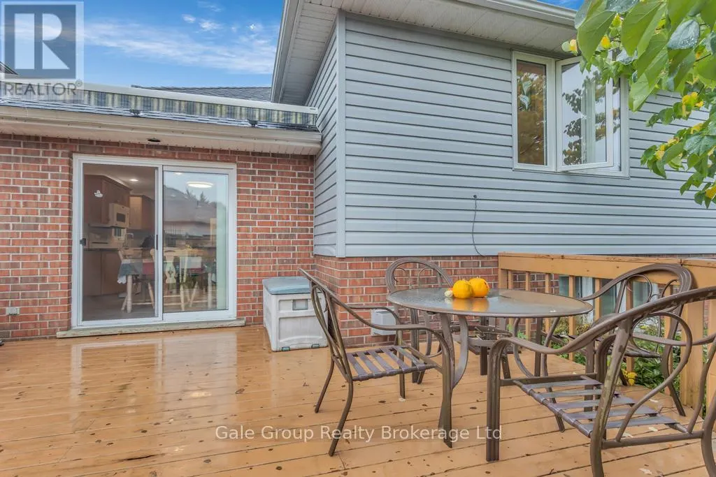 37 CROW CRESCENT