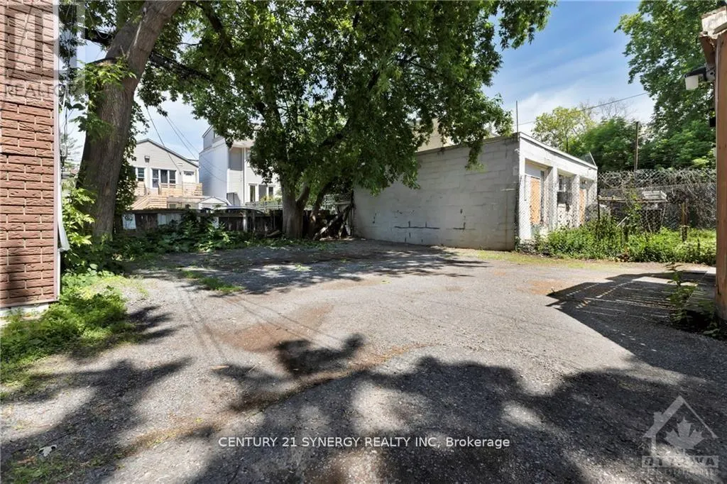 277 ST PATRICK STREET