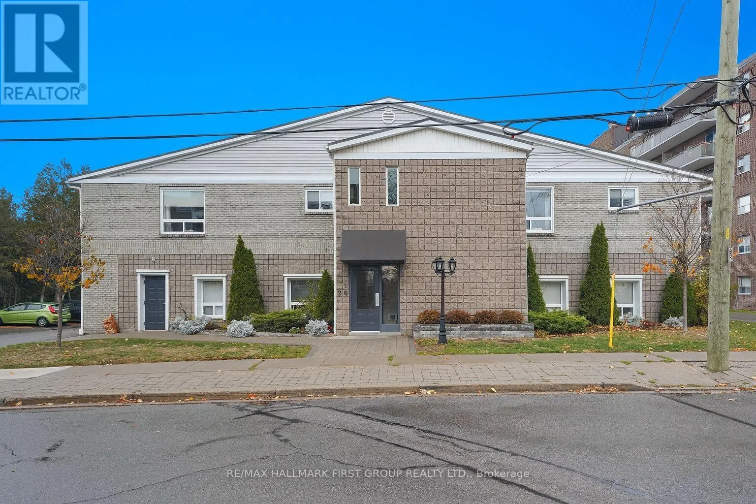 205 - 26 SPENCER STREET E, #205