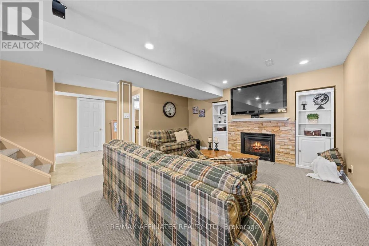 57 INSMILL CRESCENT