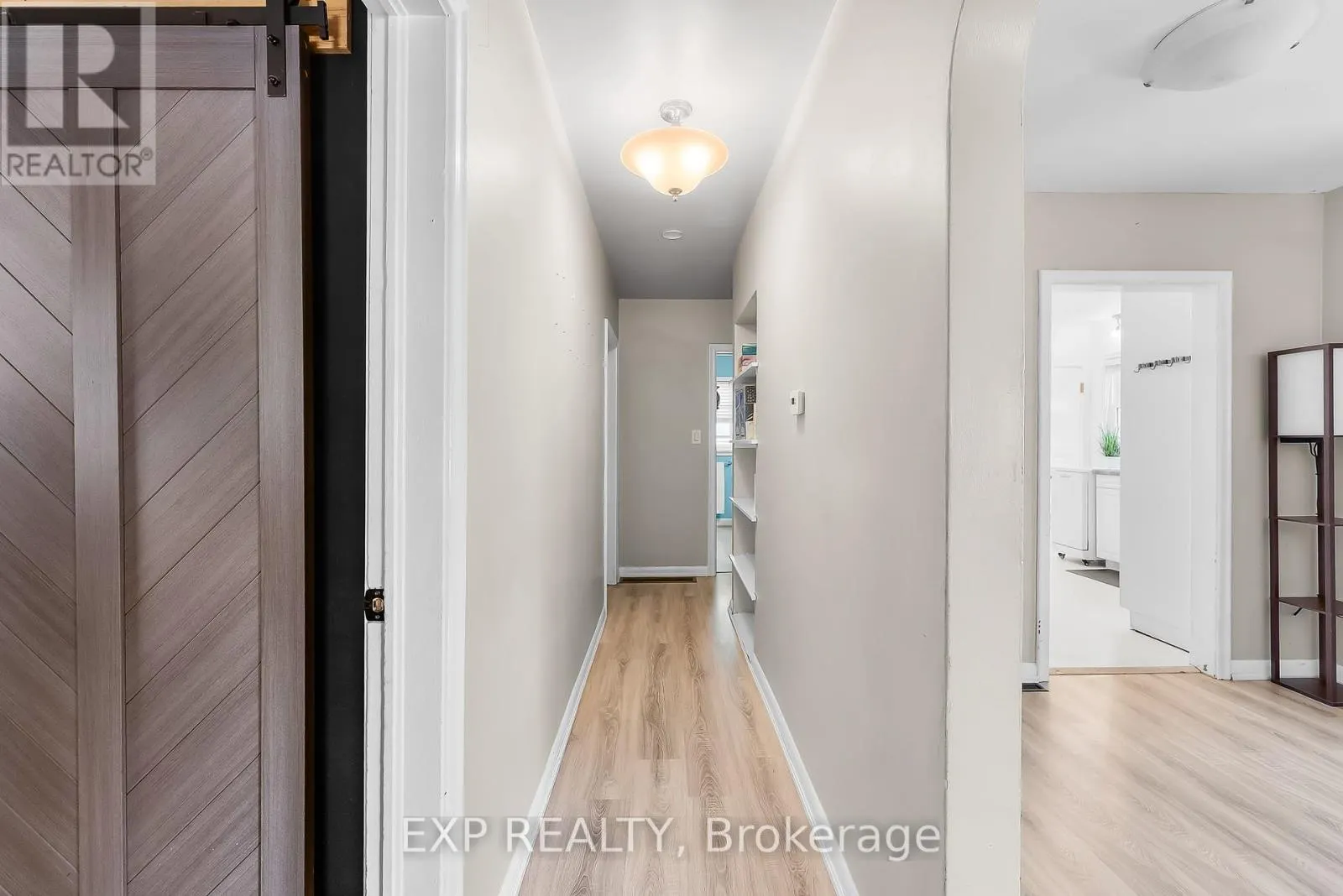 2 HOMEWOOD AVENUE