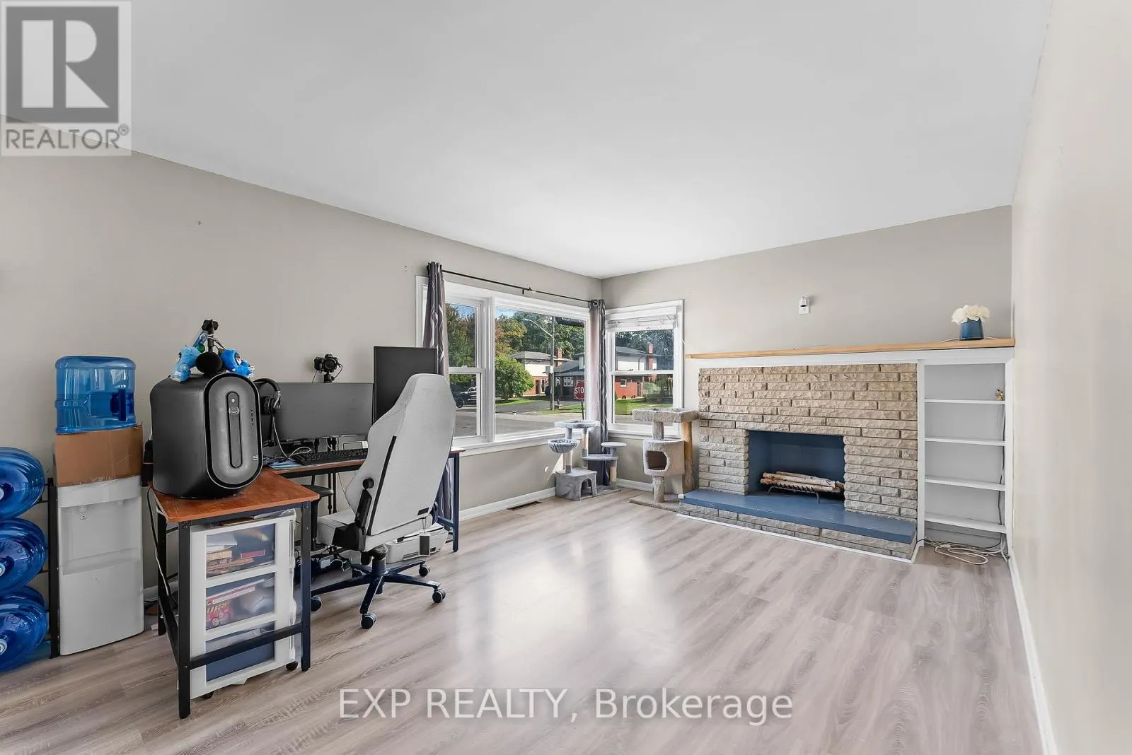 2 HOMEWOOD AVENUE
