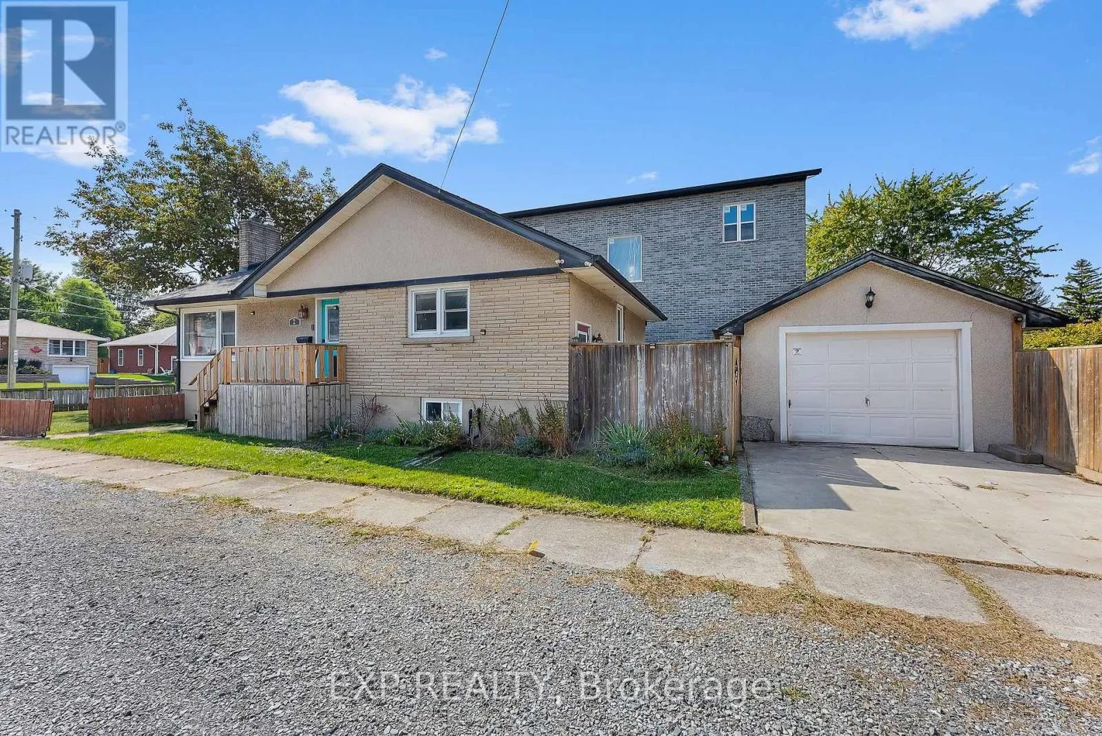 2 HOMEWOOD AVENUE