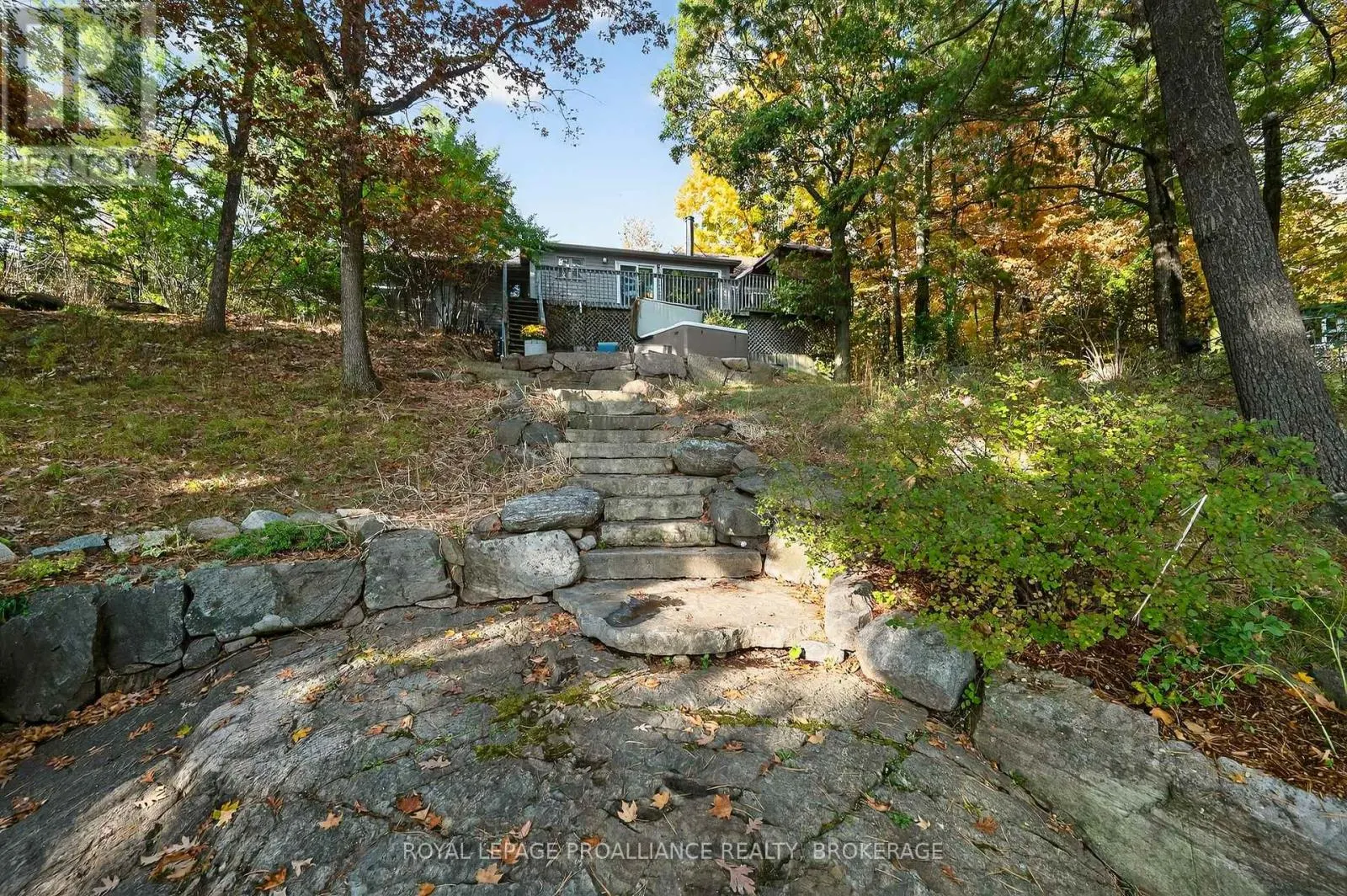 18 HICKORY LANE