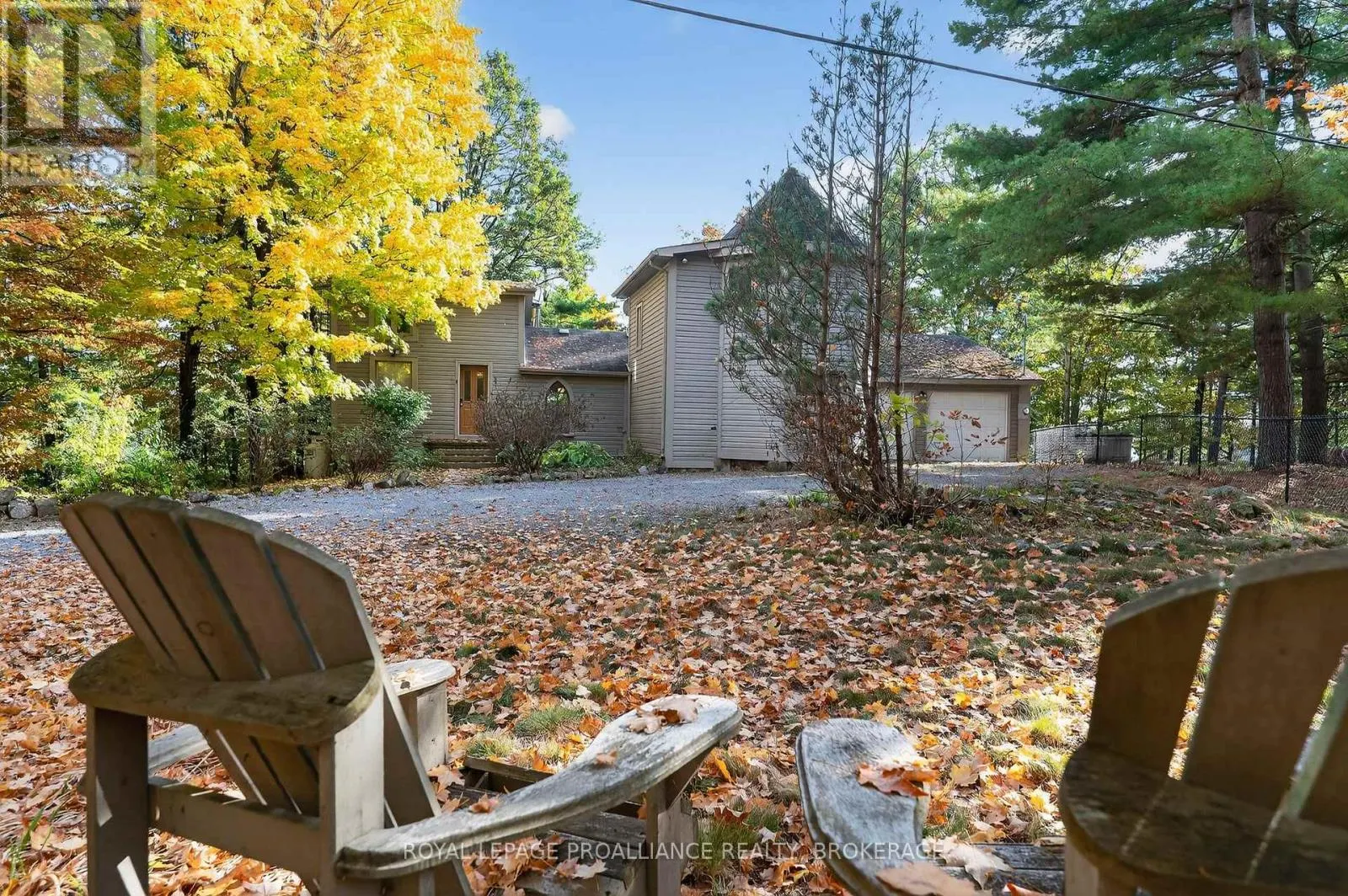 18 HICKORY LANE