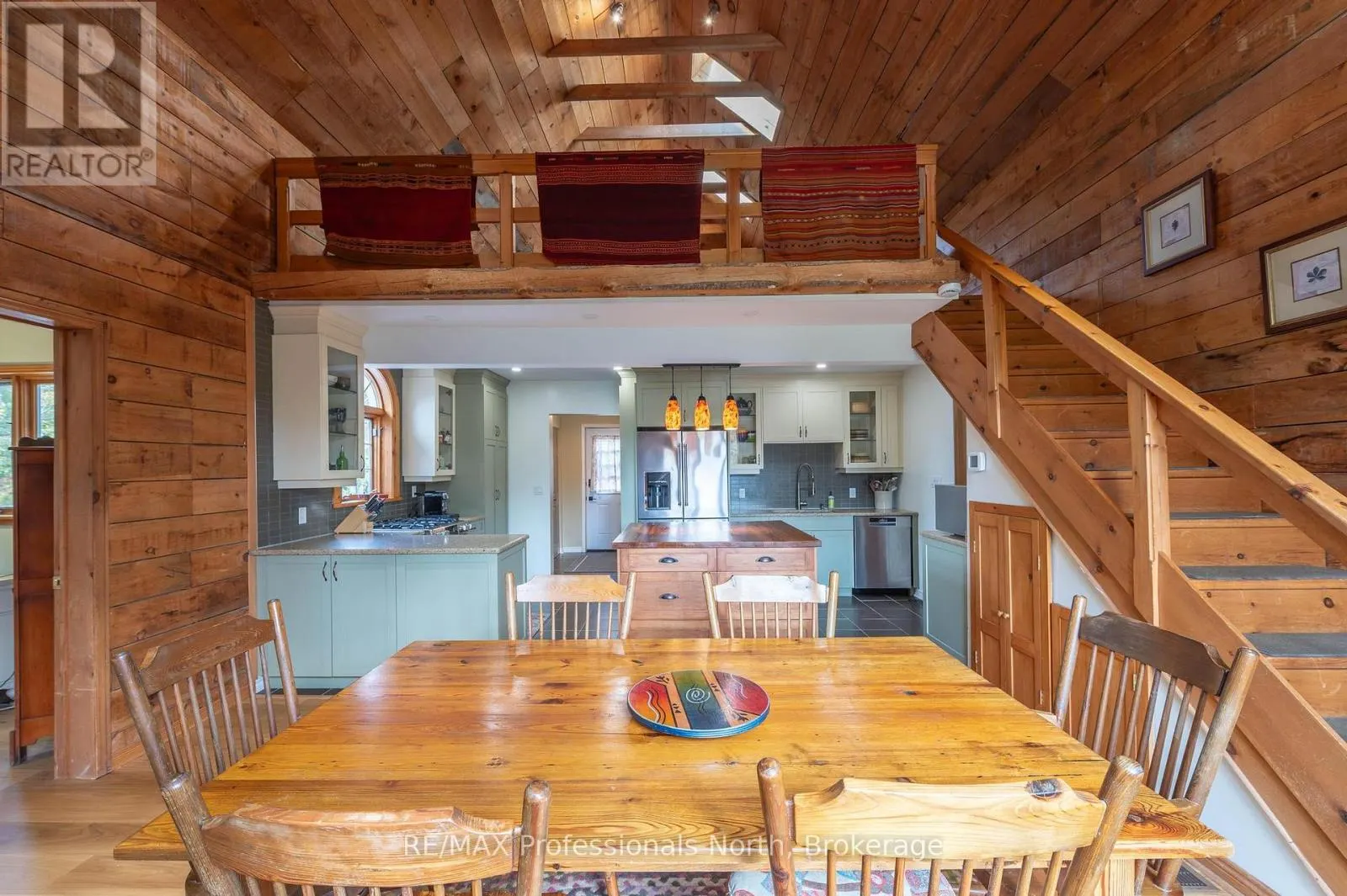 1110 SEDGWICK ROAD