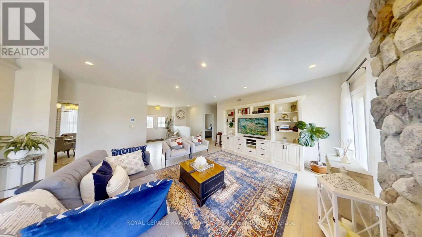 427 LINDEN VALLEY ROAD