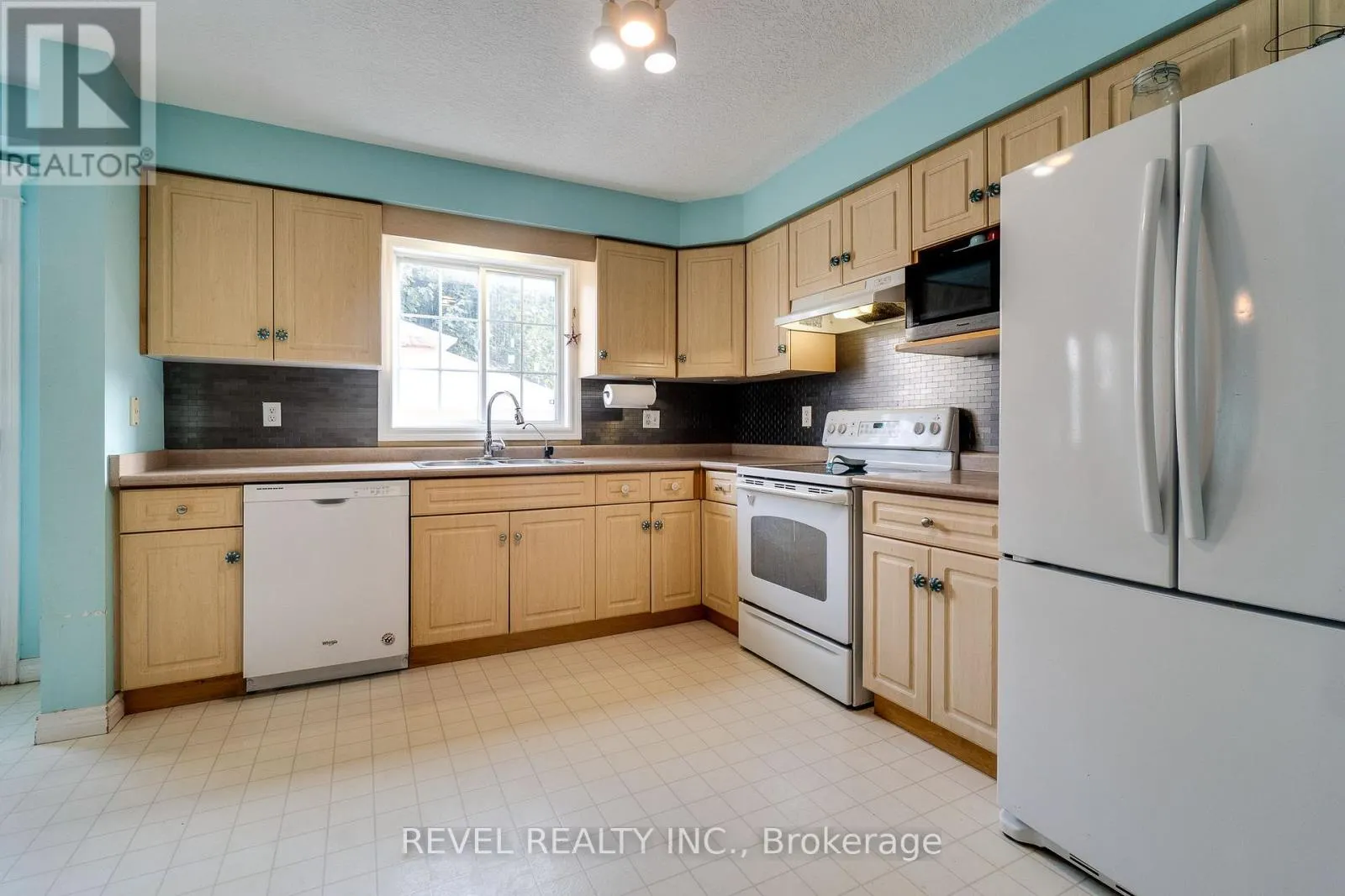 141 RIDGE ROAD