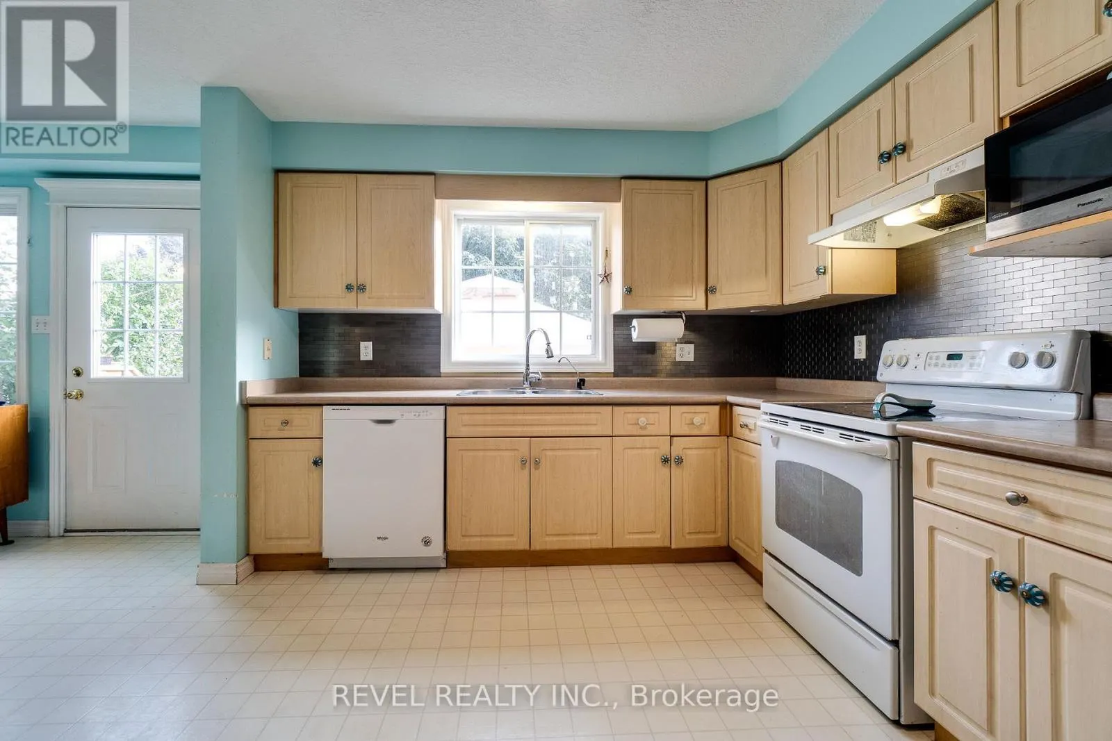 141 RIDGE ROAD