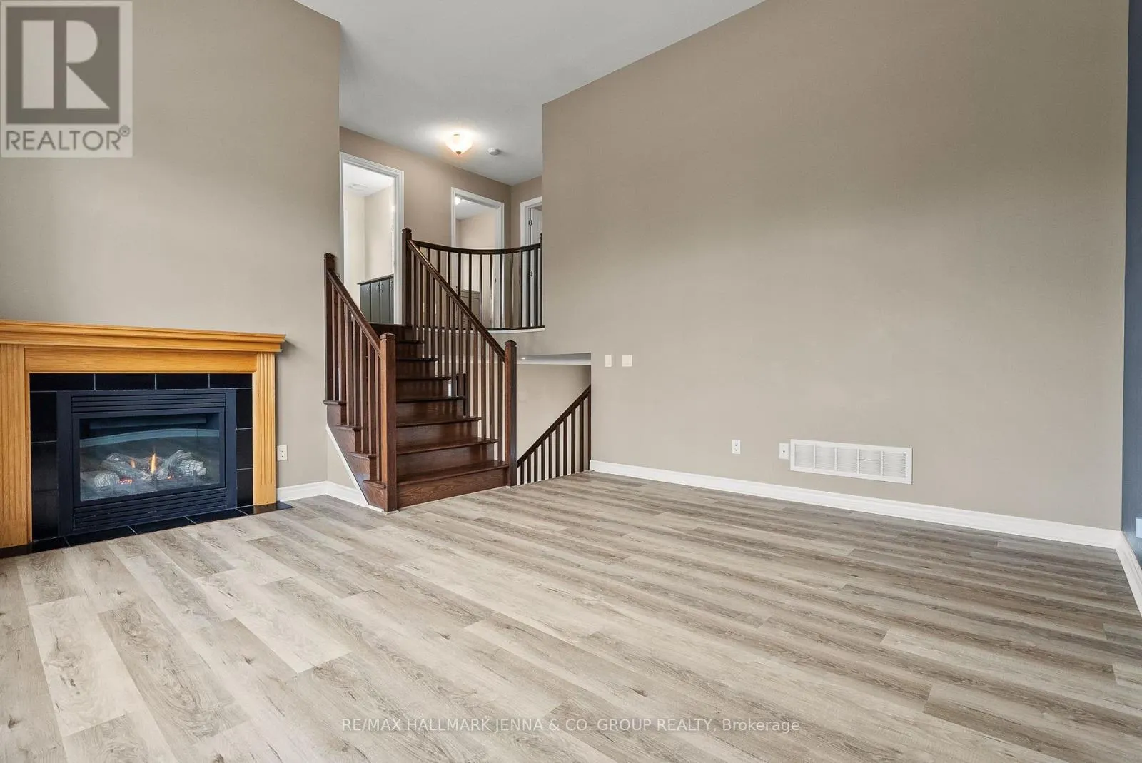 326 GALLANTRY WAY