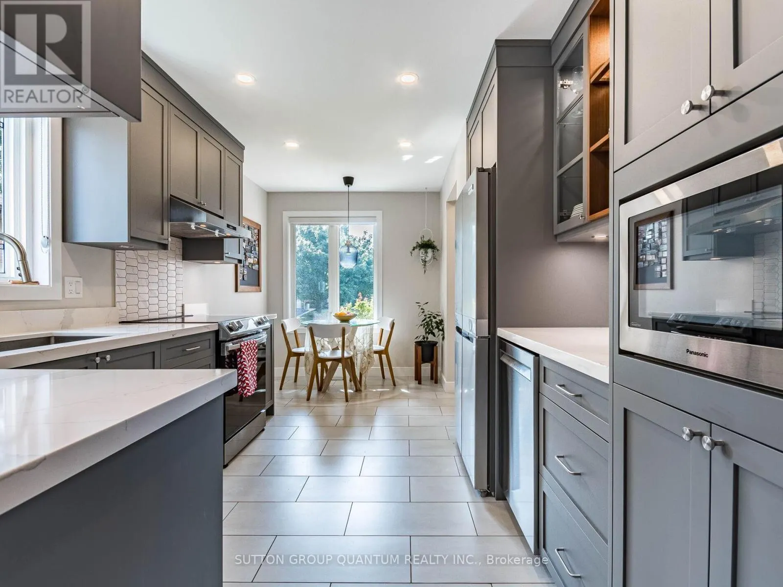 90 IRONSTONE DRIVE